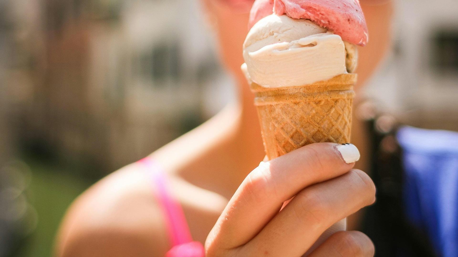 https://imgix.billedbladet.dk/2025-07-14/ice-cream-865126_1920.jpg