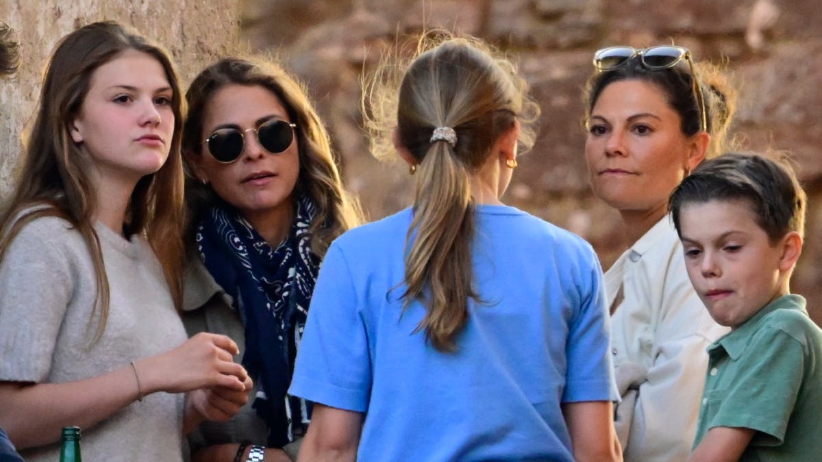 Prinsesse Estelle, prinsesse Madeleine, kronprinsesse Victoria og prins Oscar