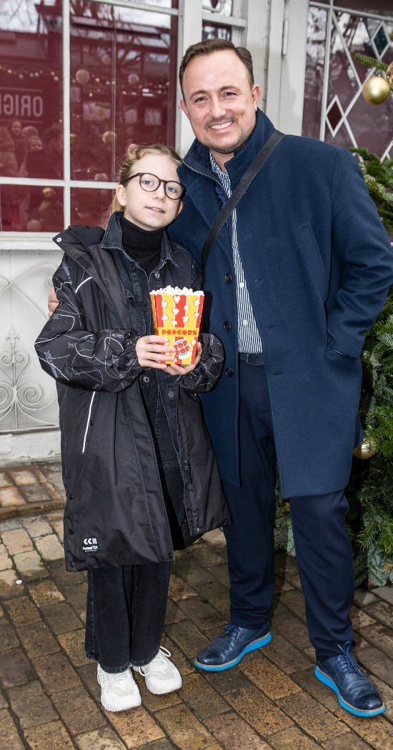 Thomas Evers Poulsen med bonusdatteren Gloria.