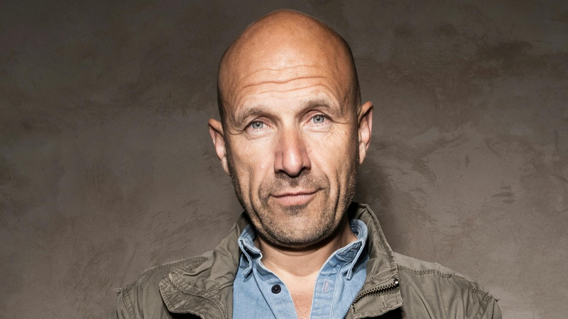 Adam Holm.&nbsp;