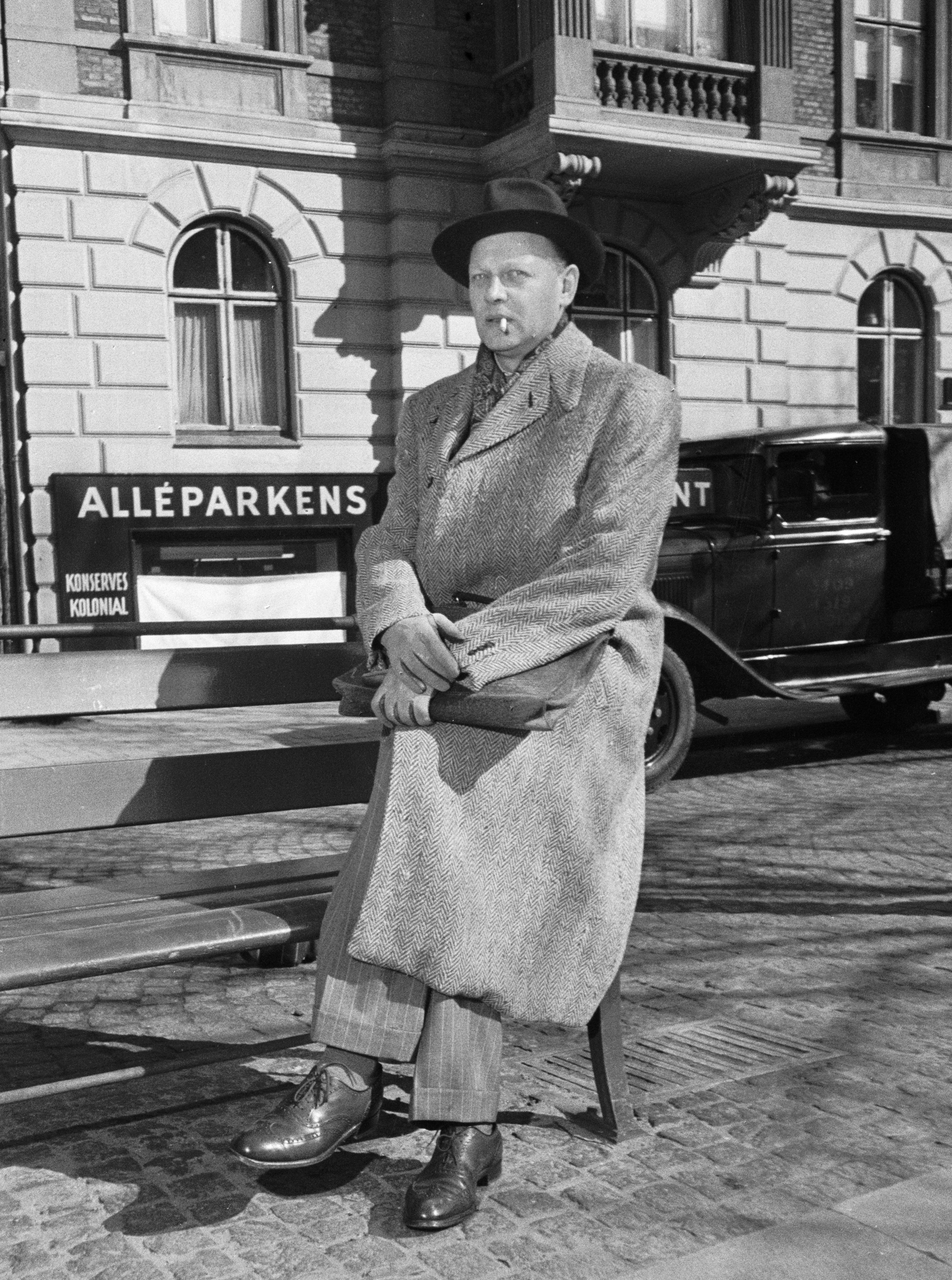 Gunnar Lauring, skuespiller.