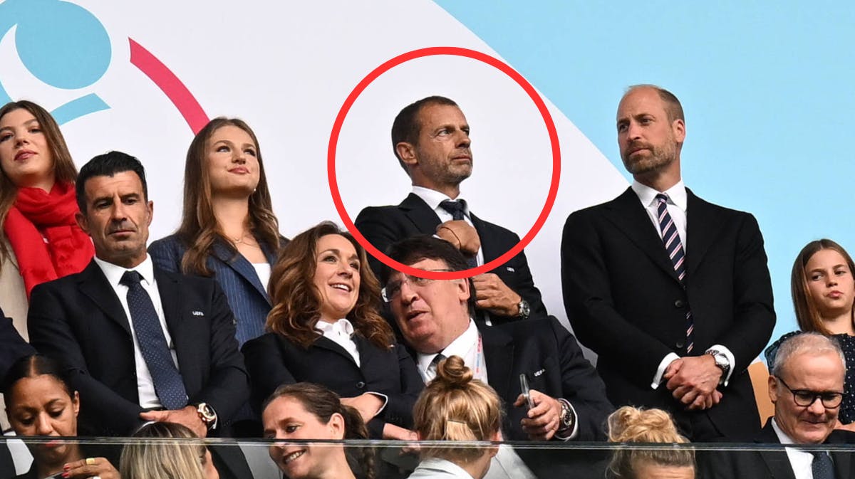 Der var kongeligt træf ved søndagens EM-finale i Schweiz. 