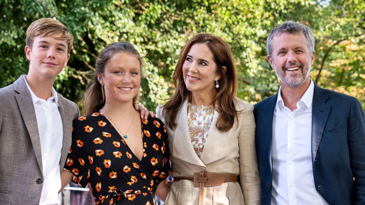Prins Vincent, prinsesse Isabella, dronning Mary og kong Frederik.