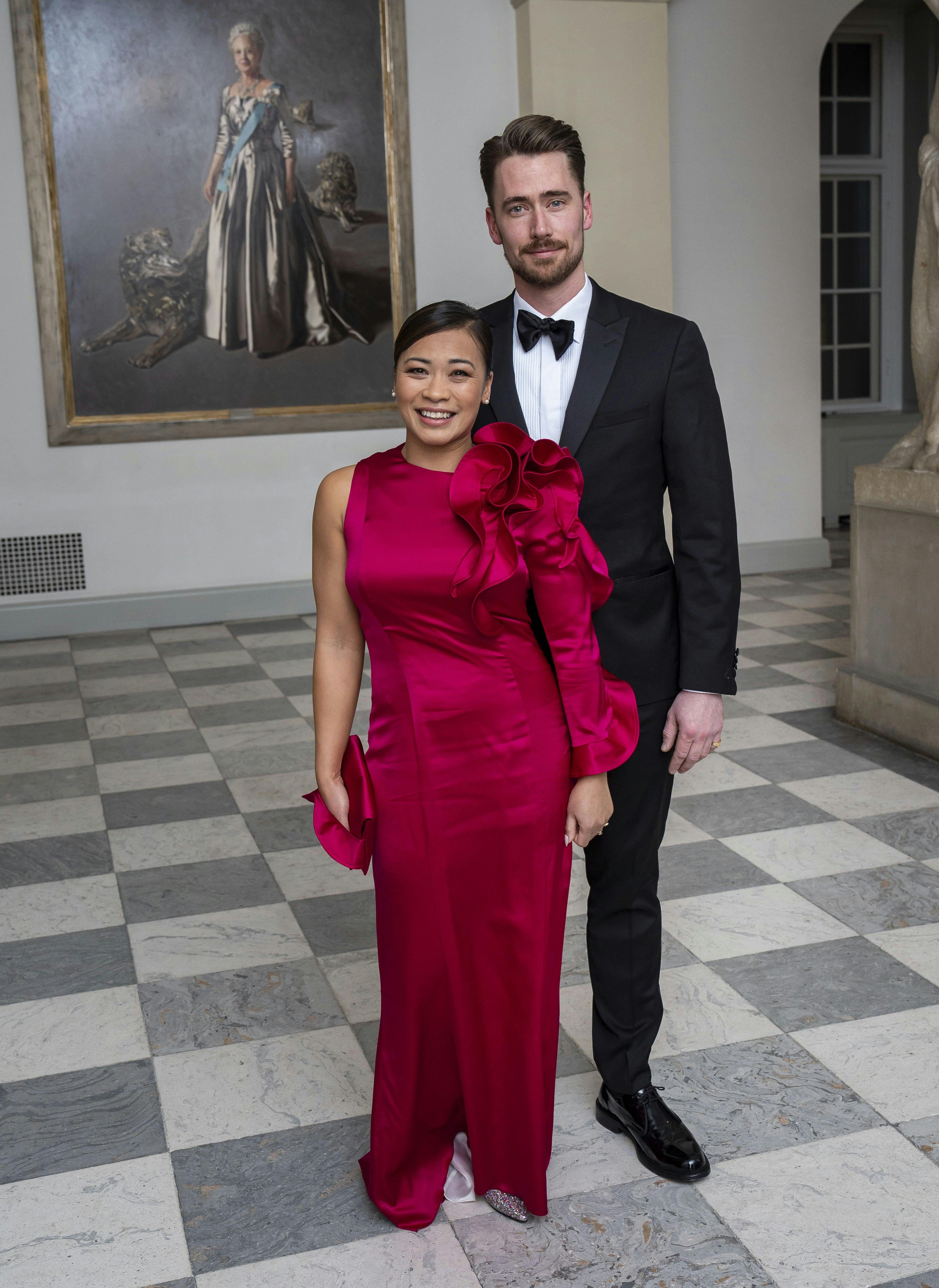 OPGAVE: Kongeparret afholder Aftenselskab for kunst og kultur. POOL 1 A Ankomster i Drabantsalen.STED: Christiansborg slot JOURNALIST: Marianne Singer, Ulrik Ulriksen, Jan KörnerFOTOGRAF: © Hanne Juul/ Aller Foto & VideoDATO: 20250228