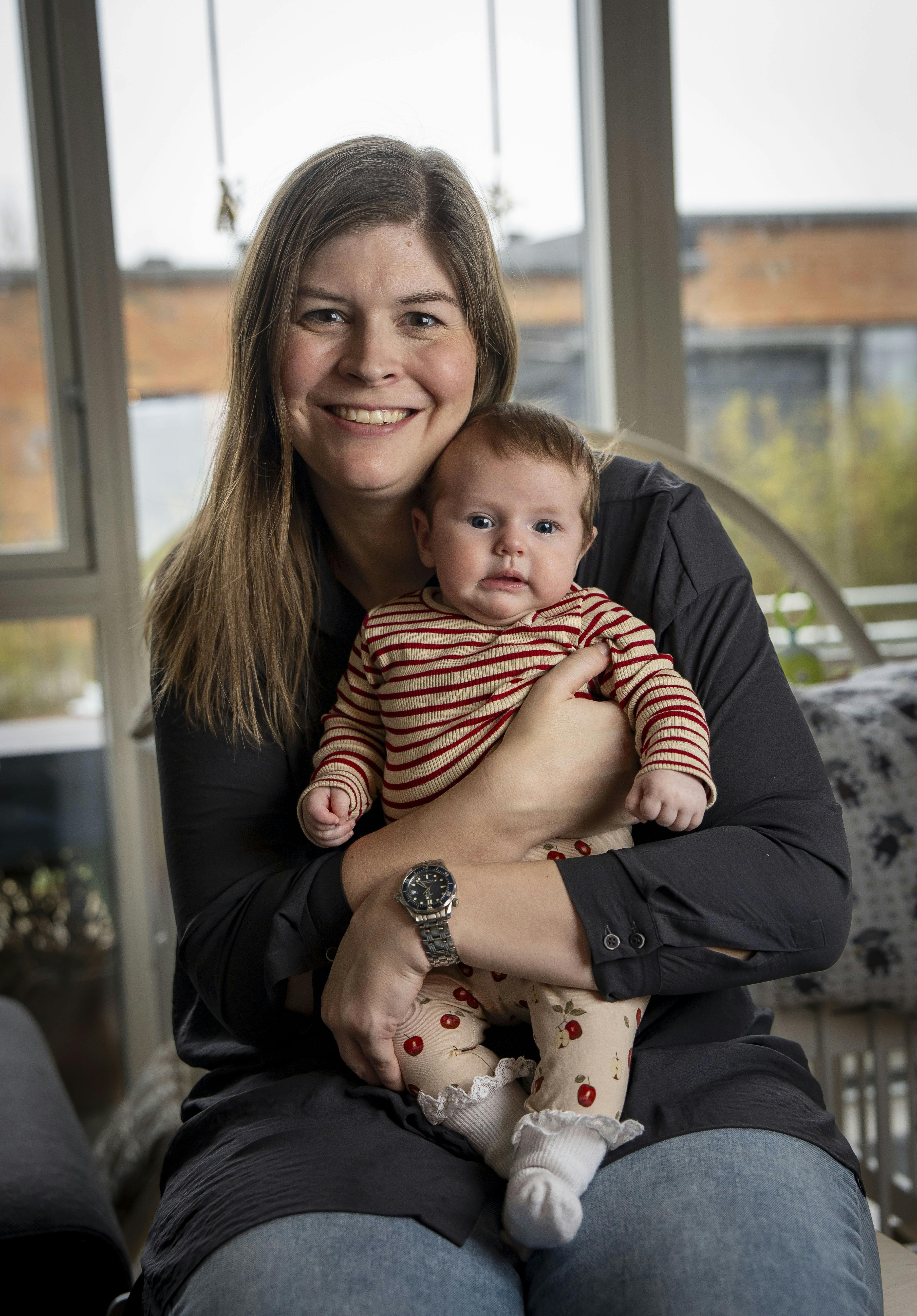 Lotte Friis med Aurora.