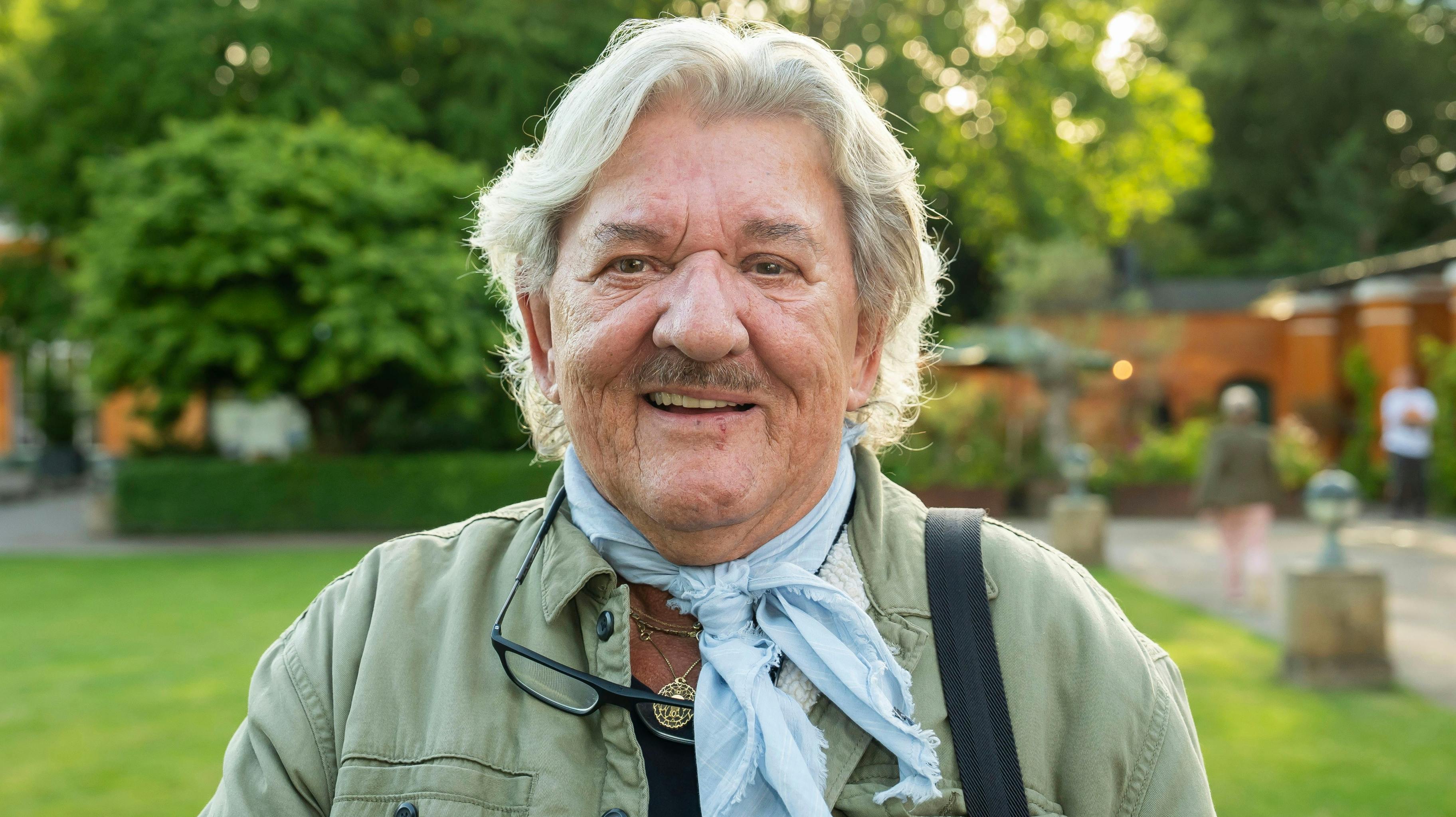 Tage Frandsen.
