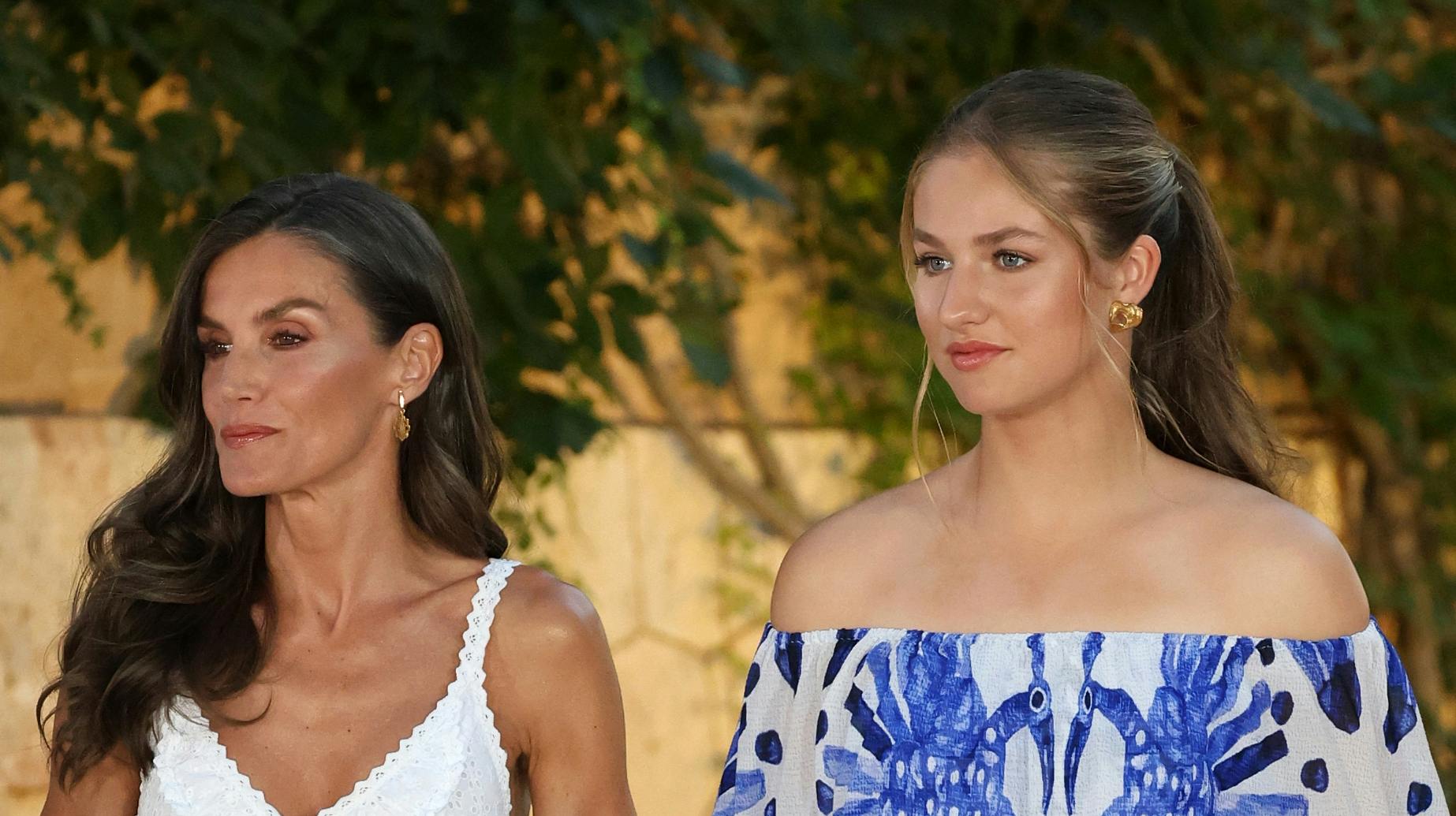 Dronning Letizia og prinsesse Leonor.