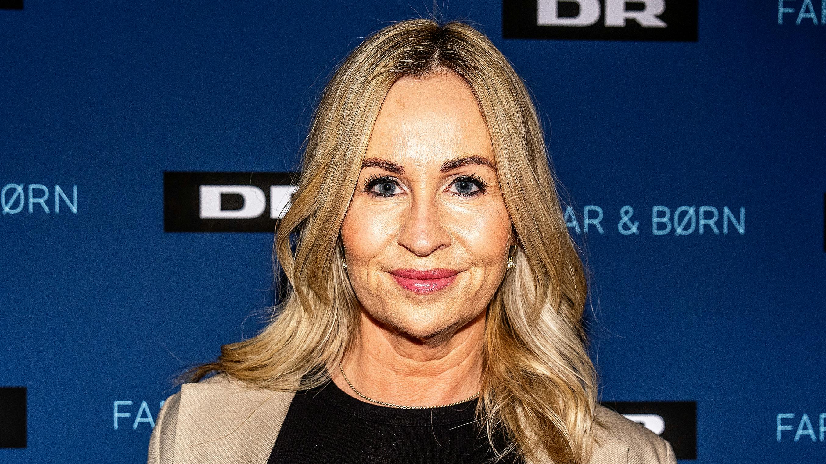 https://imgix.billedbladet.dk/2025-08-05/joan-divine-1.jpg