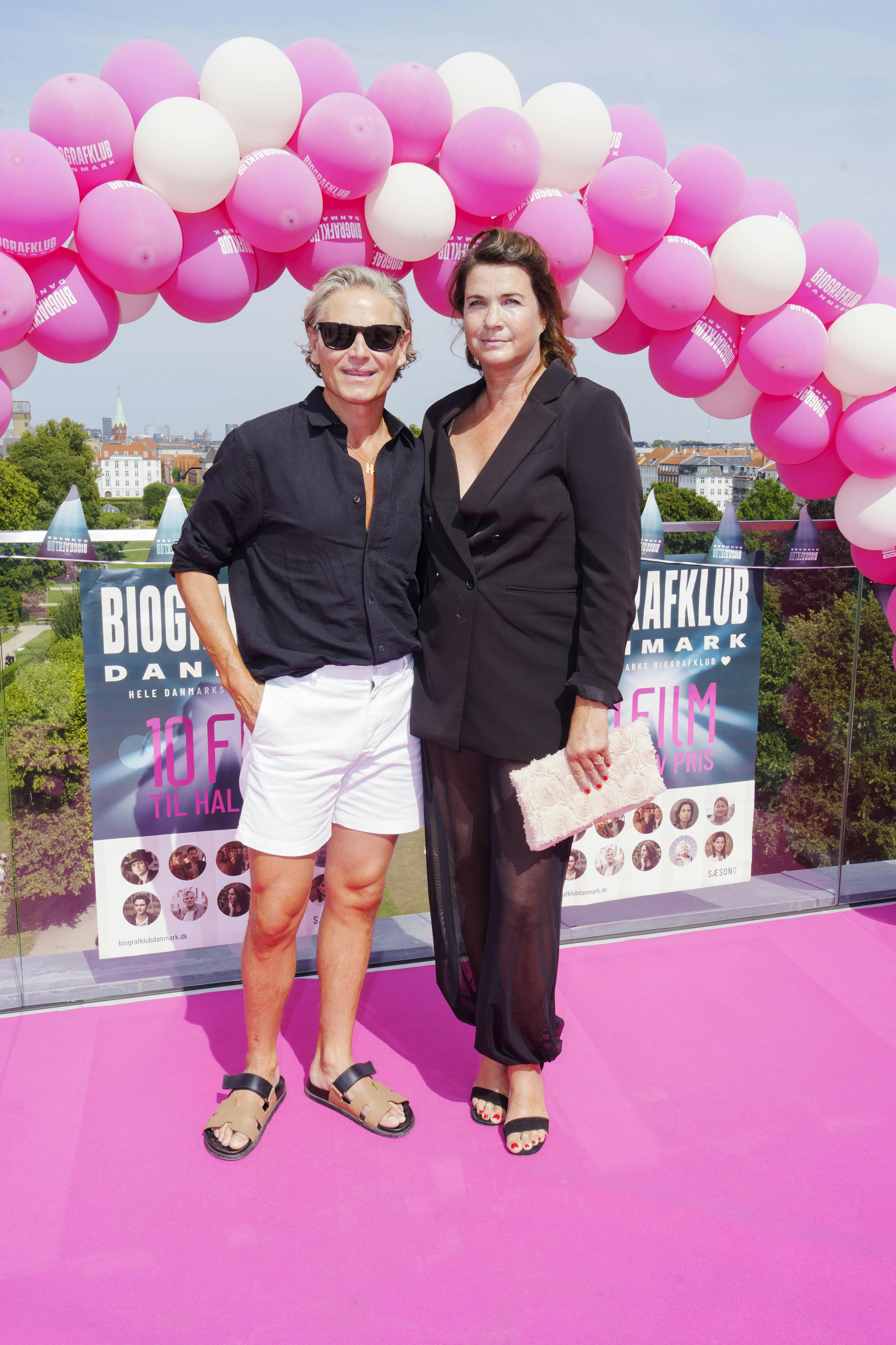 Opgave: Biografklub Danmark fejrer 30-års jubilæum og præsenterer det nye program for 2025/26. Tid og sted: På Cinematekets Filmtag. Dørene åbner 13.30. Rød løber fra 14. Fotos: Diverse kendte, portrætter og helfigur samt konstellationer. Strax: Ja Journalist: Laura Hansen, 61765109