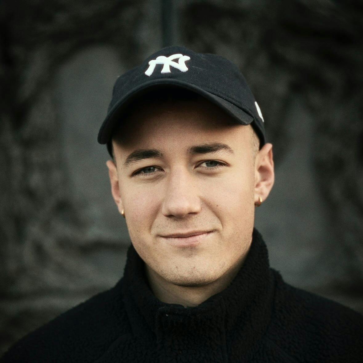 https://imgix.billedbladet.dk/2025-08-22/daniel.jpg