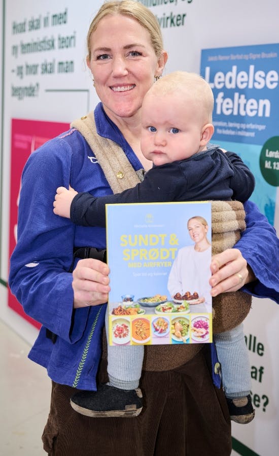 Michelle Kristensen med sønnen Viggo.