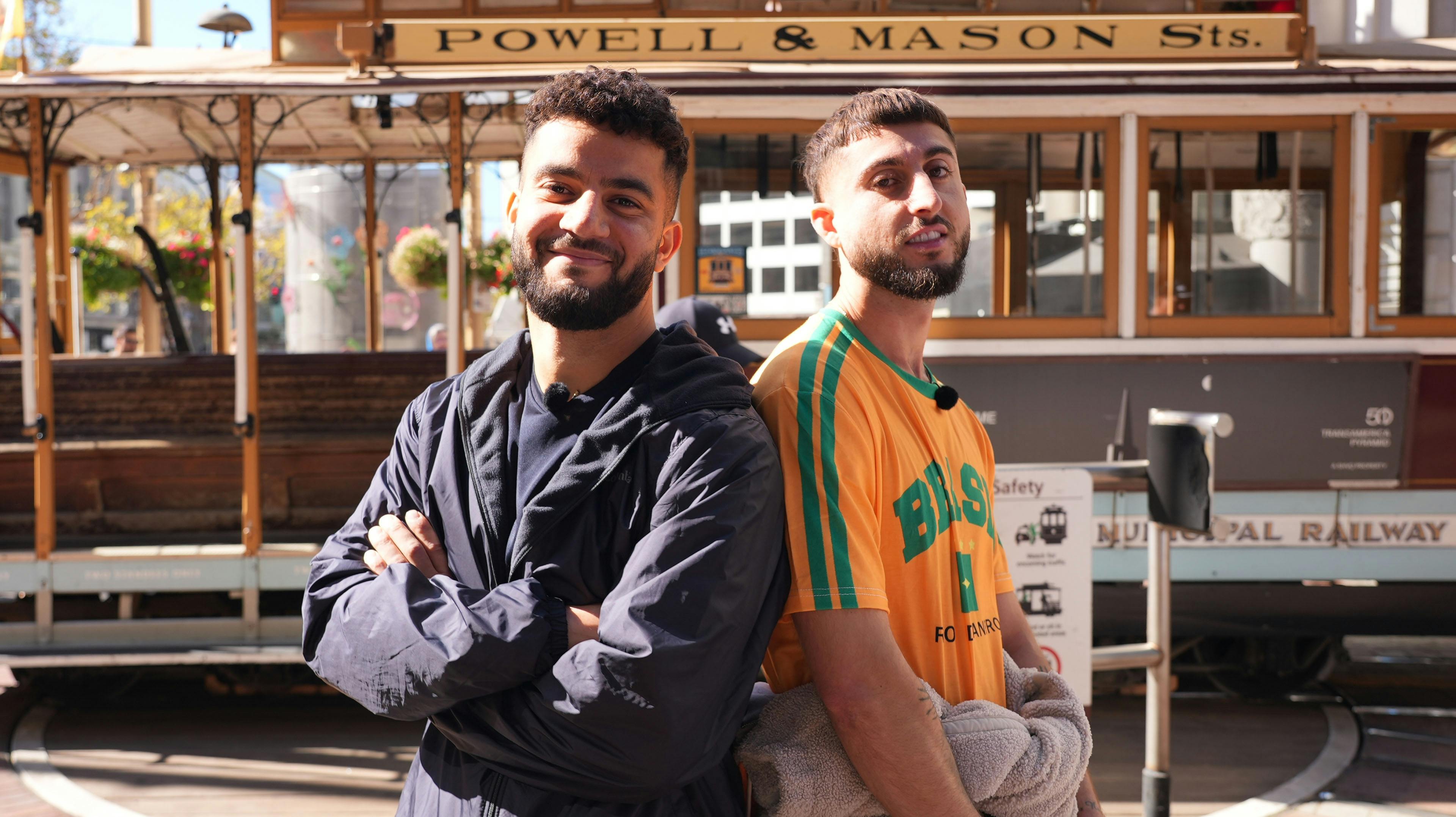 Mohammed og Rand i "Først til verdens ende".