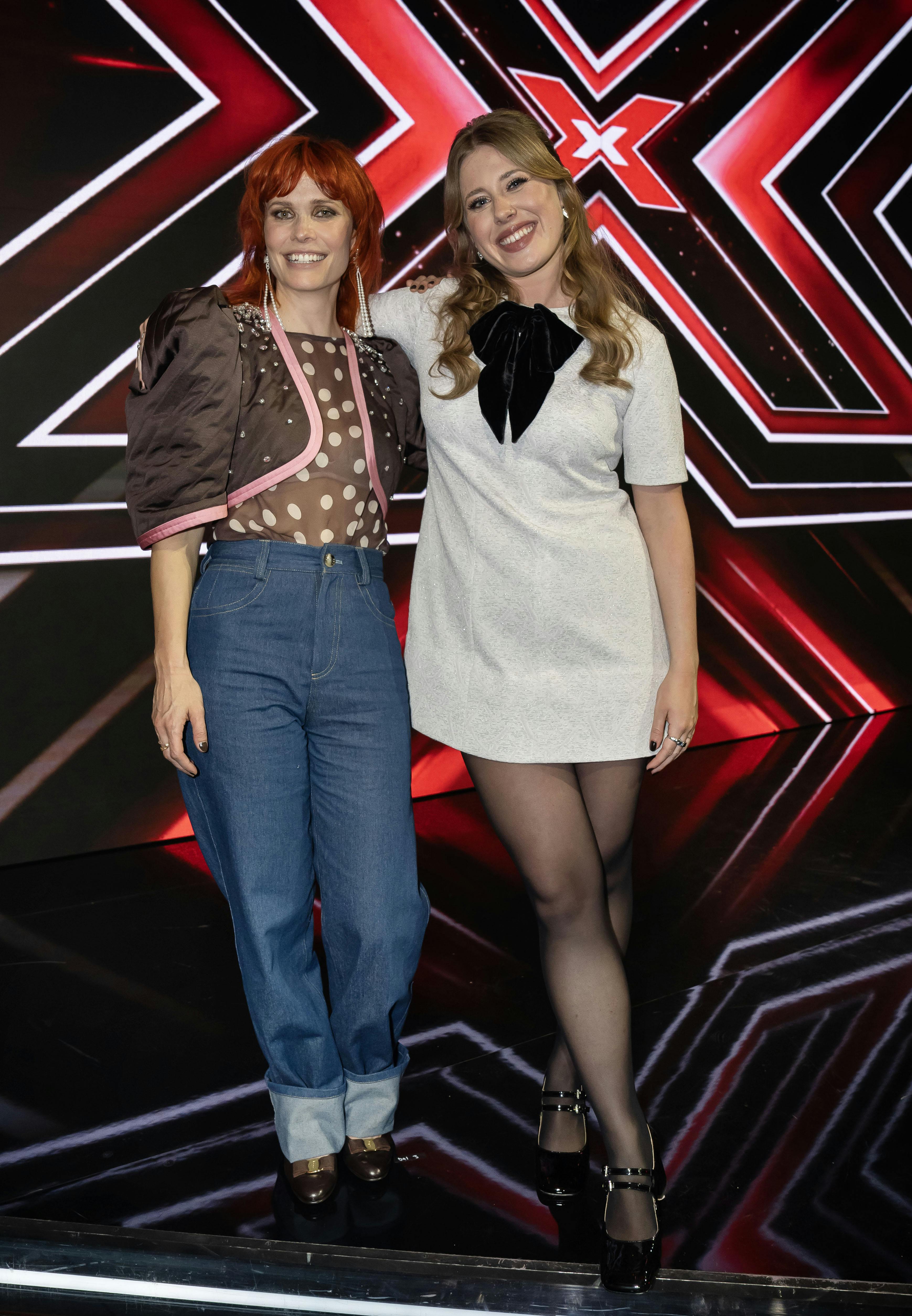 OPGAVE: Det første liveshow i X FactorSTED: PriorparkenJOURNALIST: Line Lei, Nicklas Lagerstorf og Caroline AndersenFOTOGRAF: Hanne JuulDATO: 20240223