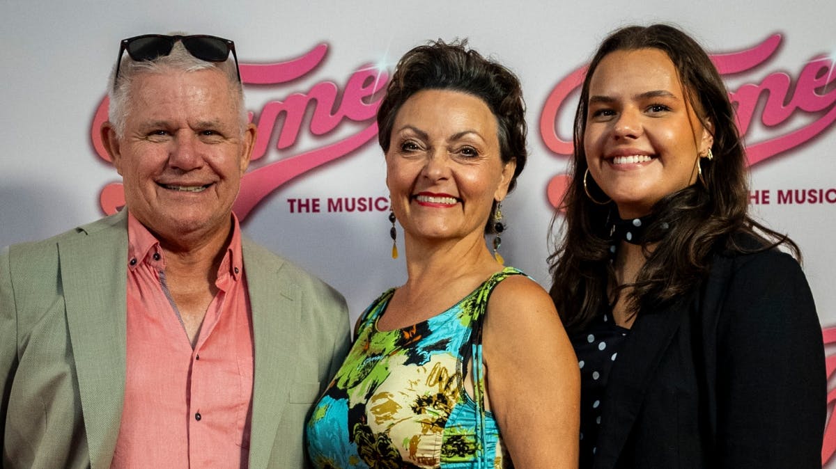 https://imgix.billedbladet.dk/2025-09-13/20250911-Fame-Musical-Premiere-Falkoner-Rod-lober-017_1SL0862-%281%29-%281%29.jpg