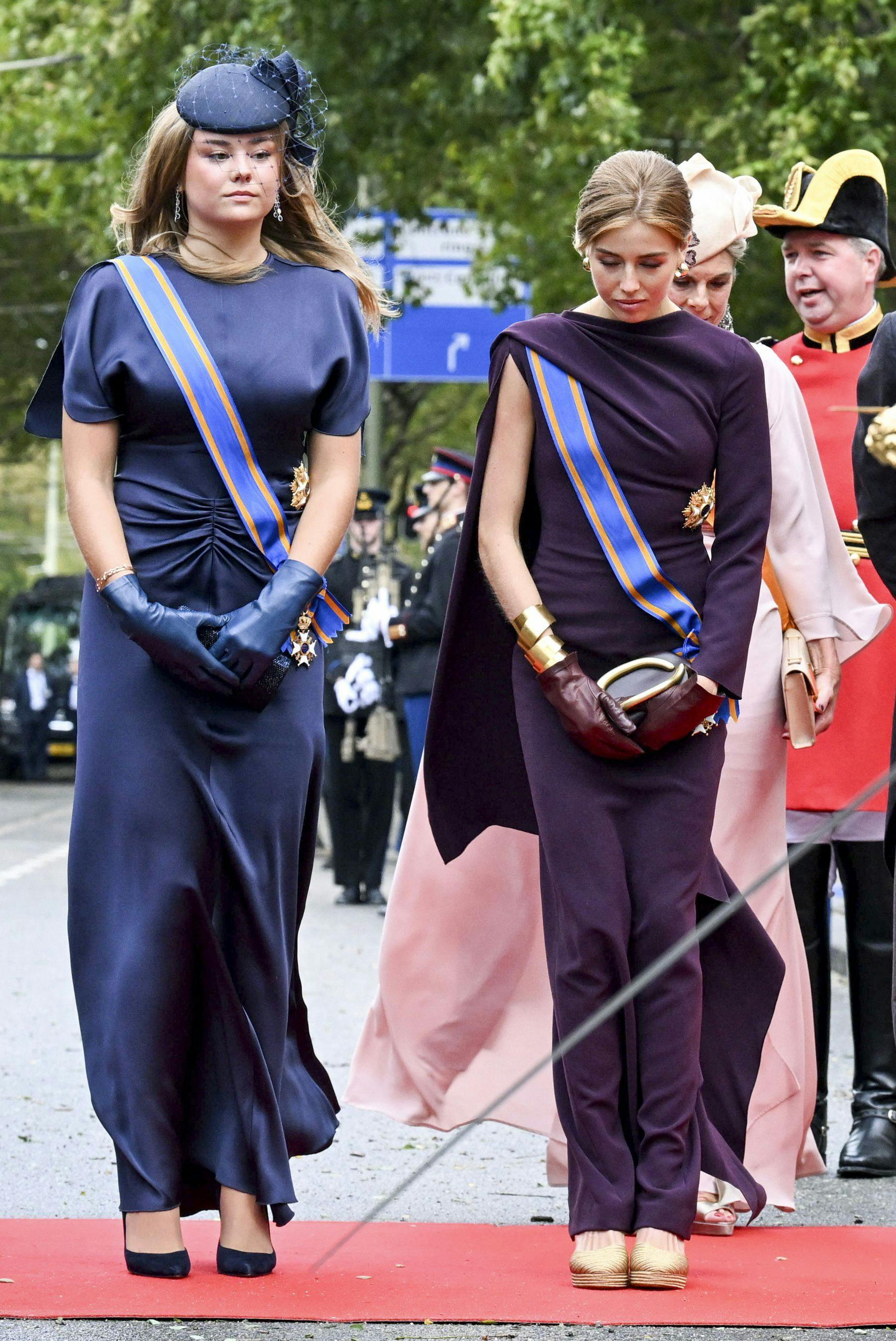 Princess Ariane, Princess Alexia of Netherlands arrive at the Royal Theatre for the "Speech from the Throne" during Prinsjesdag (Budget Day). in The Hague, on September 16, 2025. Prince's Day, also known as Budget Day, is the traditional opening of the Dutch parliamentary year, with the King delivering the "Speech from the Throne". (Photo by Patrick Van EMST / ANP / AFP) / Netherlands OUT