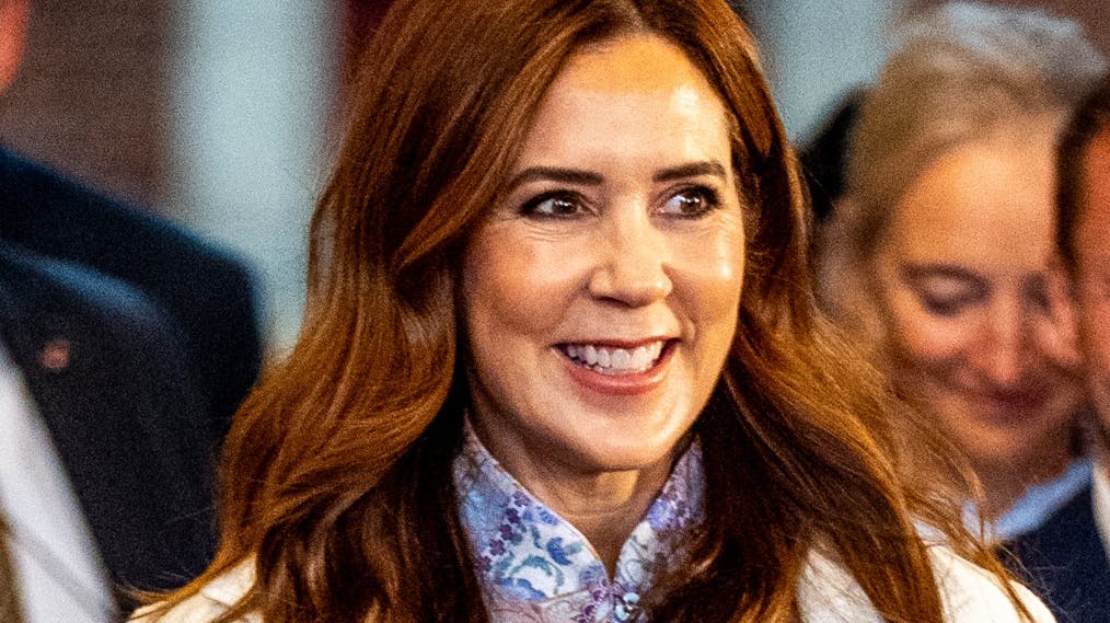 Dronning Mary ved sidste års afsløring af Julemærket. 