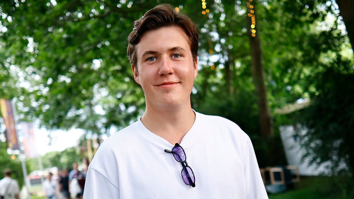 https://imgix.billedbladet.dk/2025-09-18/20250702-DM-Roskilde-festival-0057-%281%29.jpg