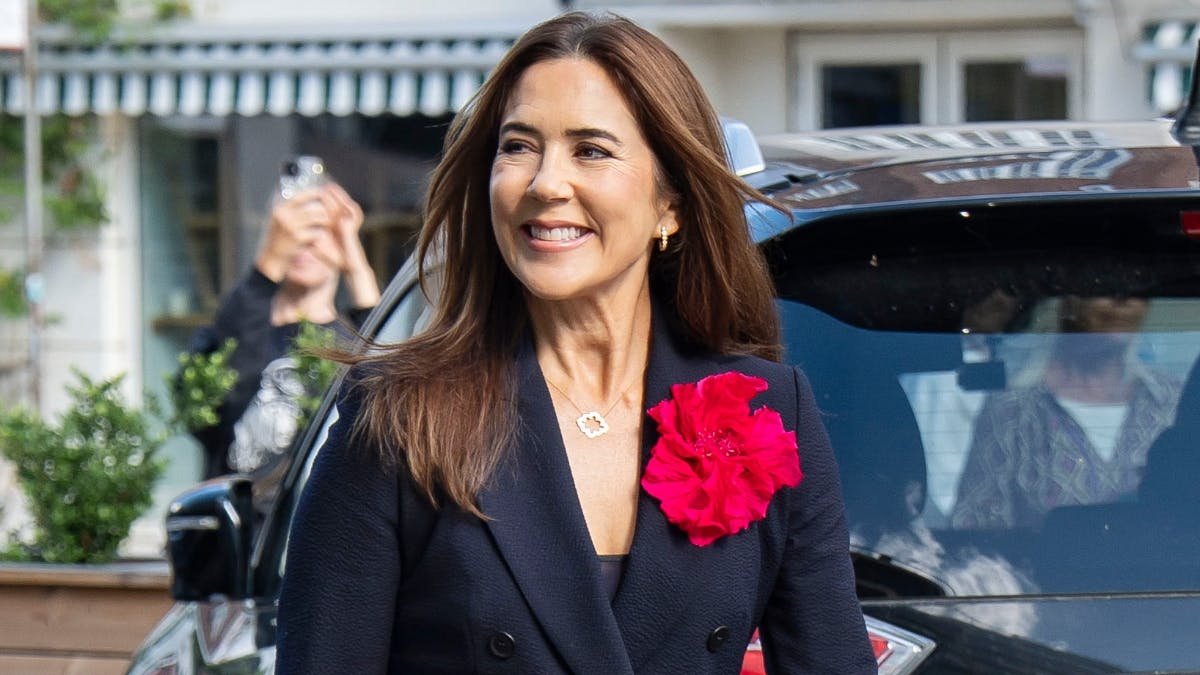 Dronning Mary skal til en spændende reception. 