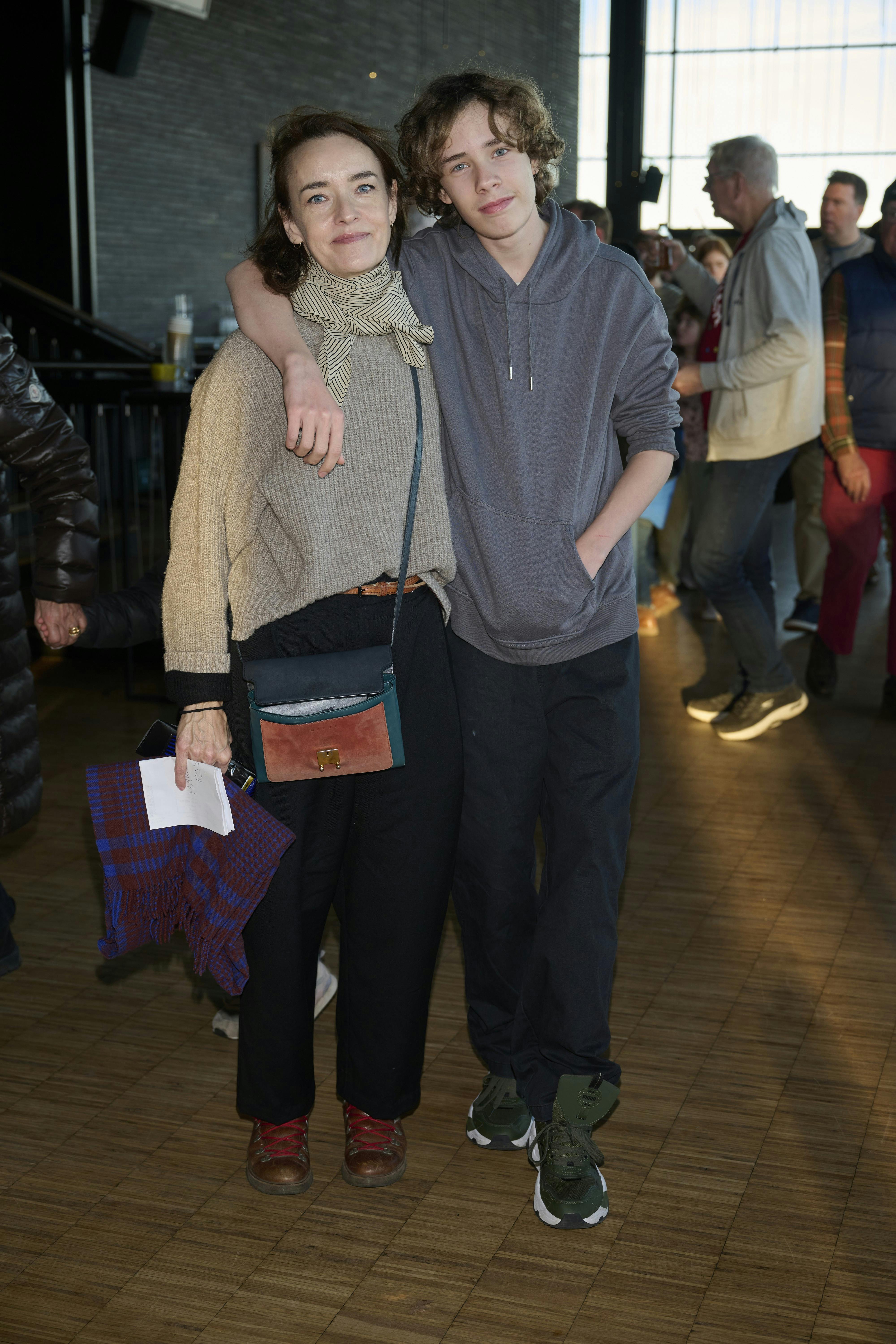 Maria Rossing med sønnen Eigil.