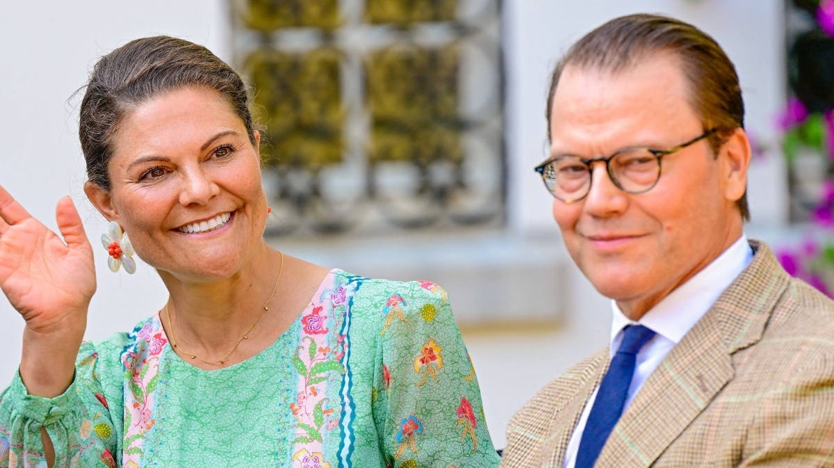 Kronprinsesse Victoria og prins Daniel skal både besøge Japan og Sydkorea på rejsen, der varer fra den 9. til den 17. oktober.