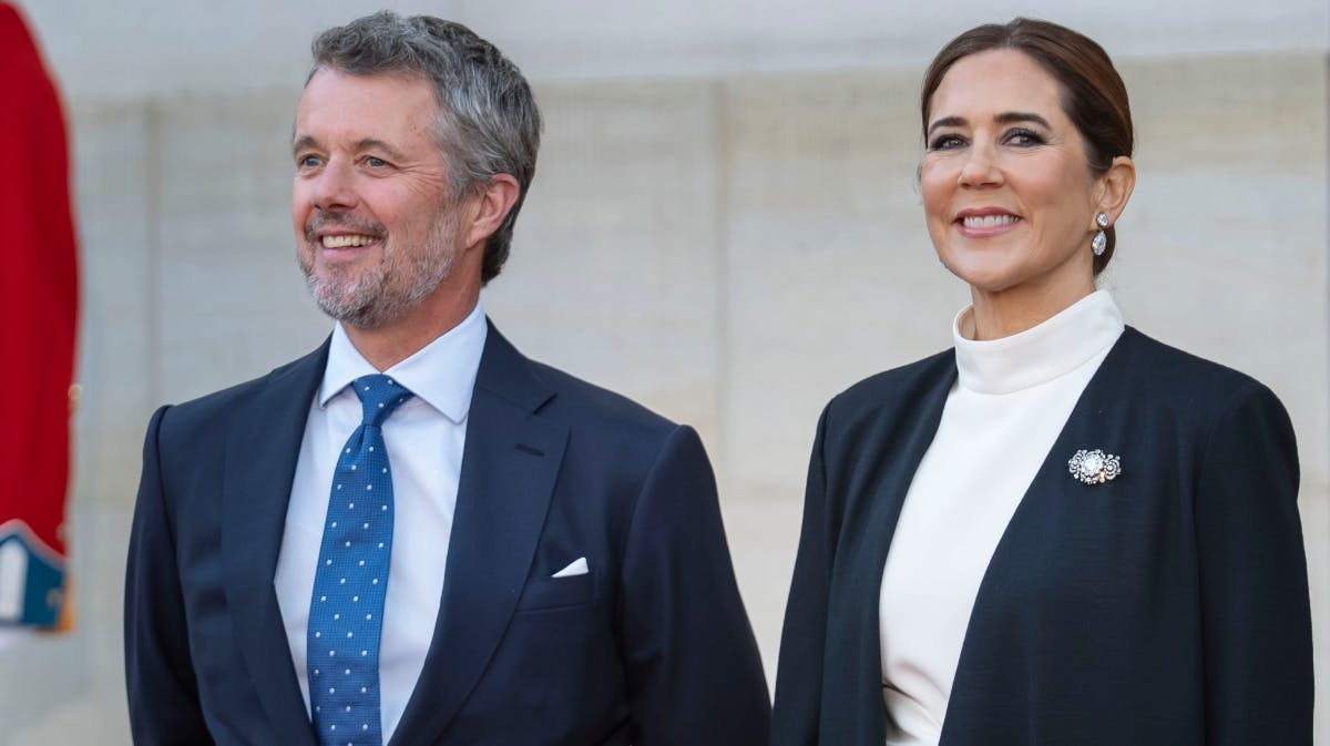 Kong Frederik og dronning Mary er rejst sammen til udlandet.