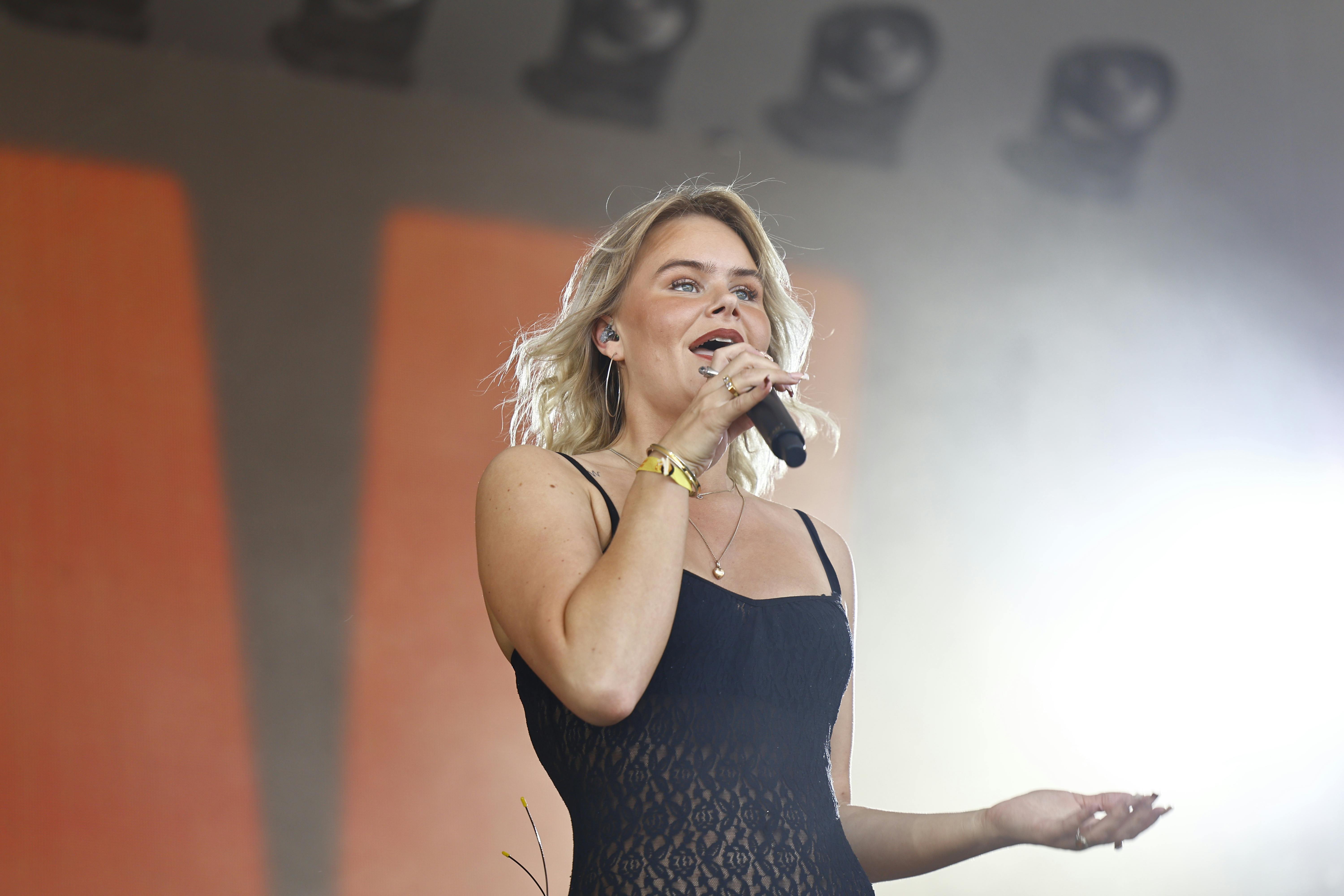 Annika optrådte også på Heartland Festival tidligere i år.
