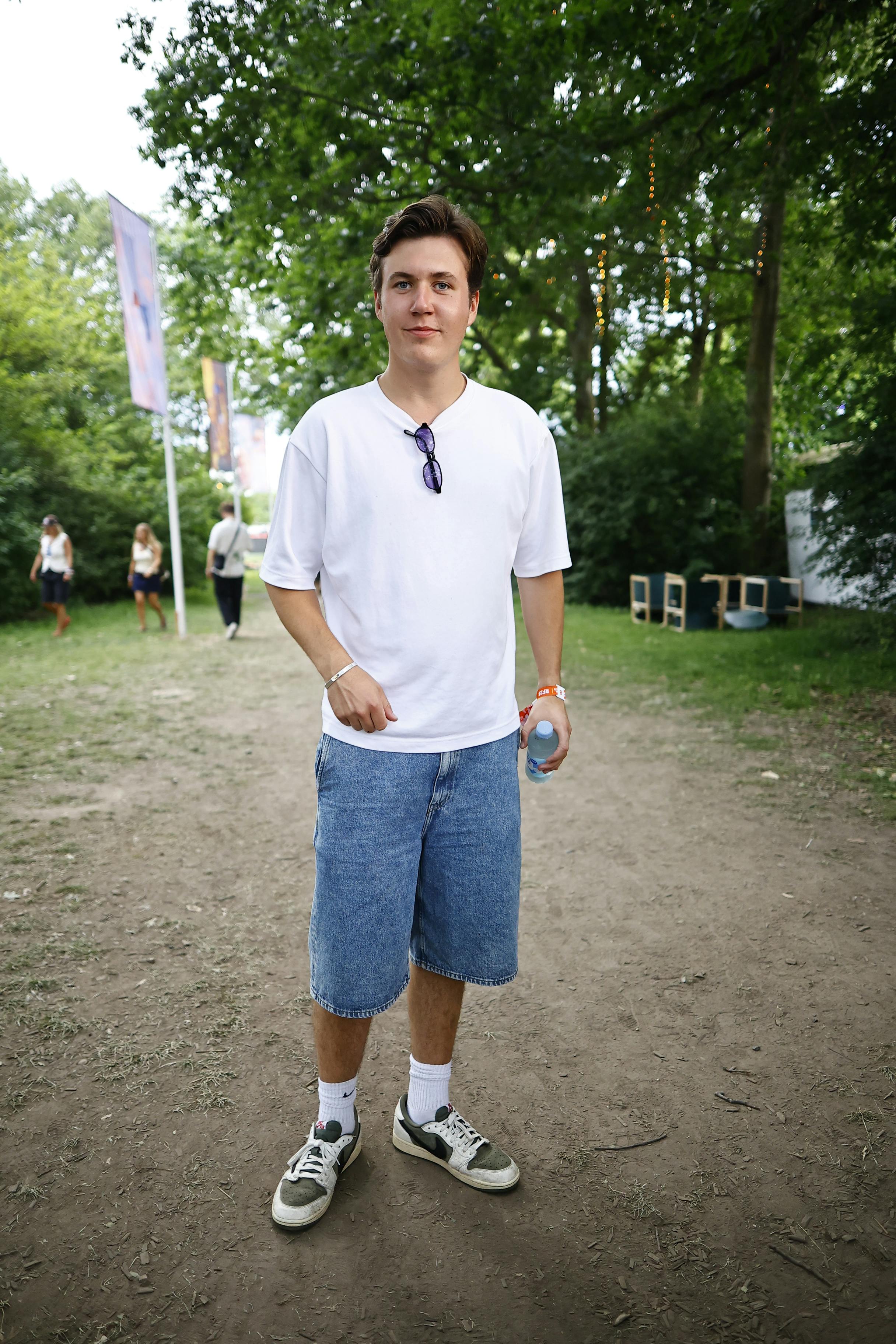 Kronprins Christian var klar i mælet, da han ankom til Roskilde Festival. Han glædede sig til at opleve koncerten med Annika.