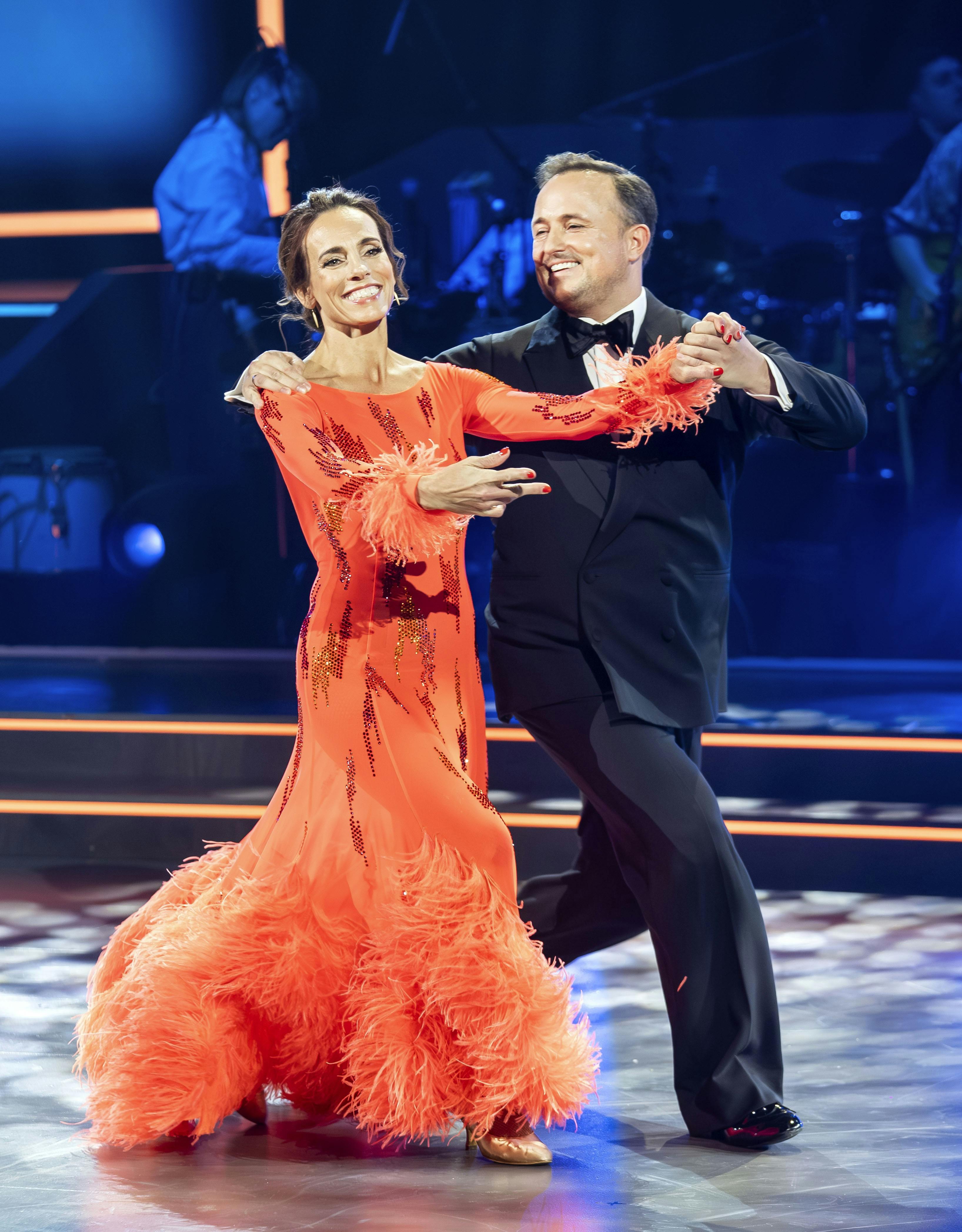 Camilla Ottesen og Thomas Evers Poulsen i en vals.