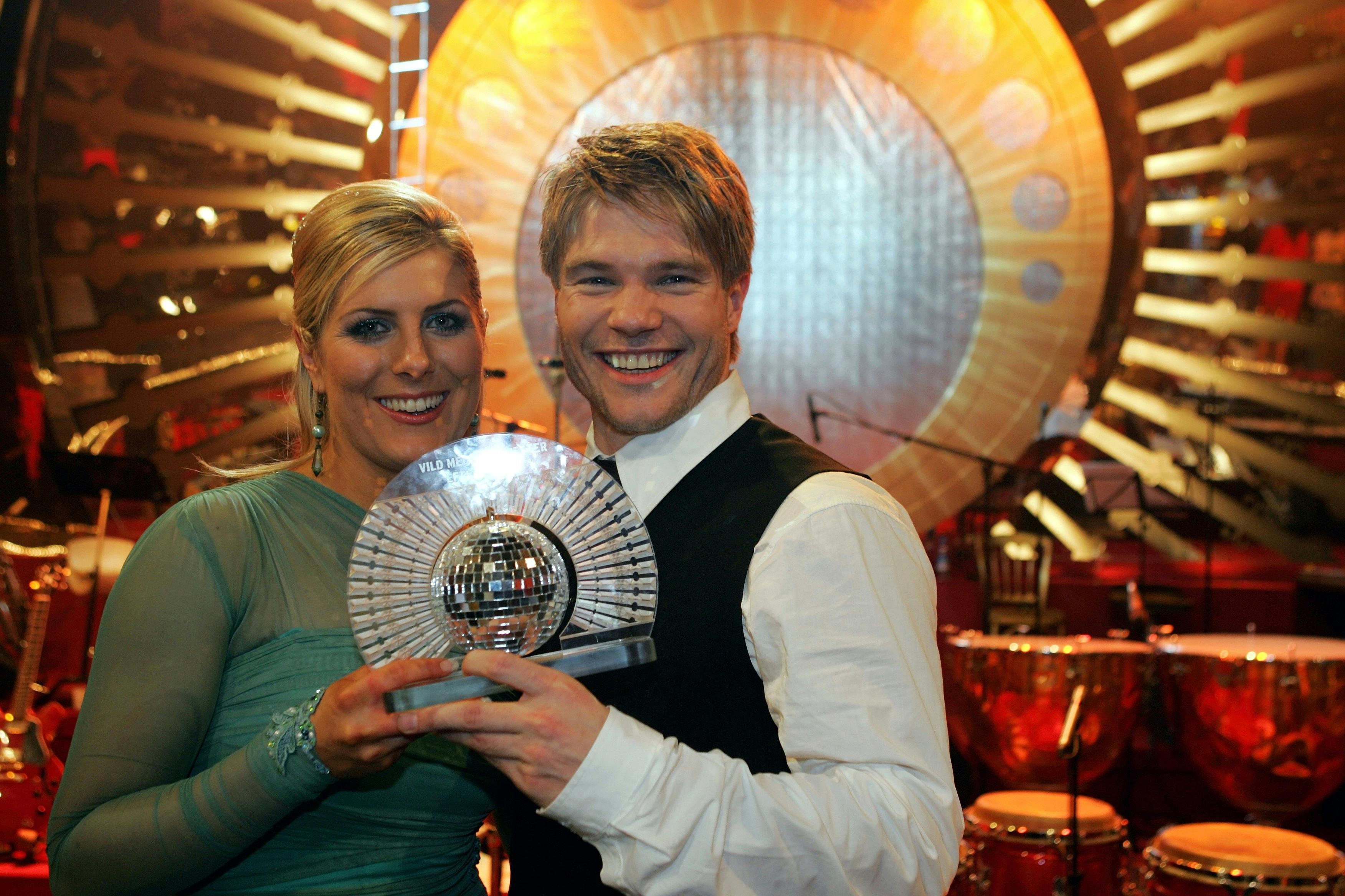 Vild med dans finale19.11.2005vinder: David Owe - Vickie Jo RinggaardCD5745-05NSA