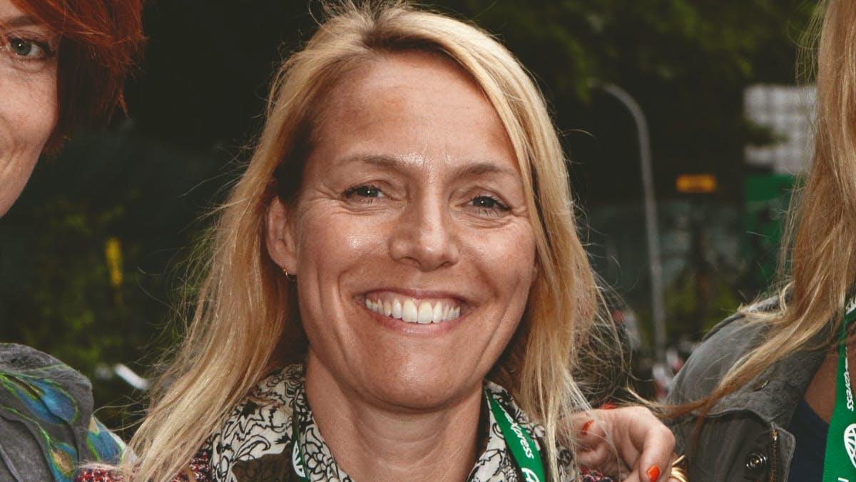 Alberte Winding nyder livet