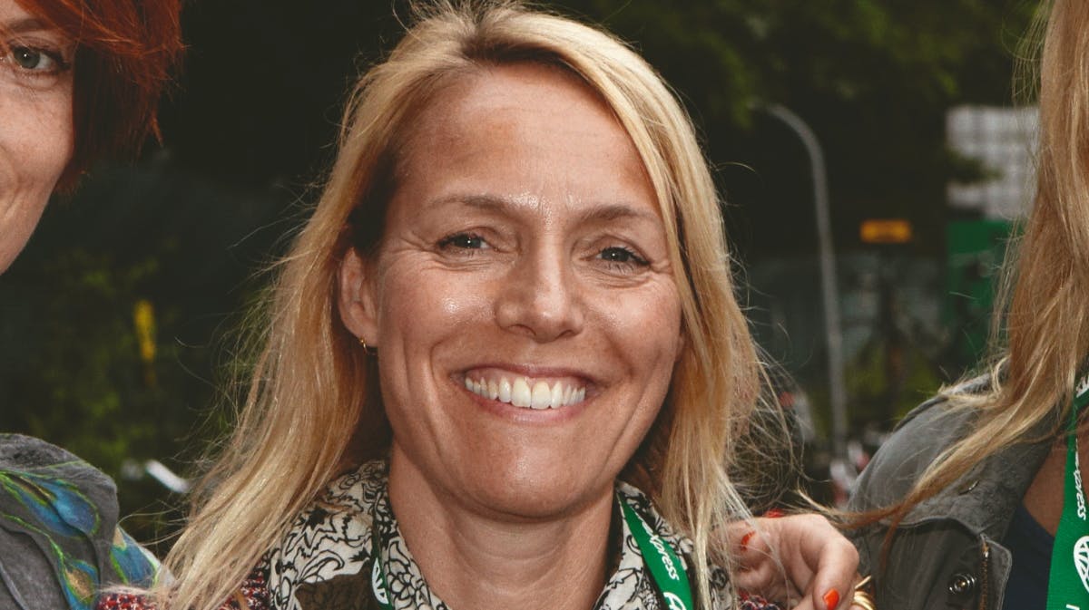 Alberte Winding nyder livet