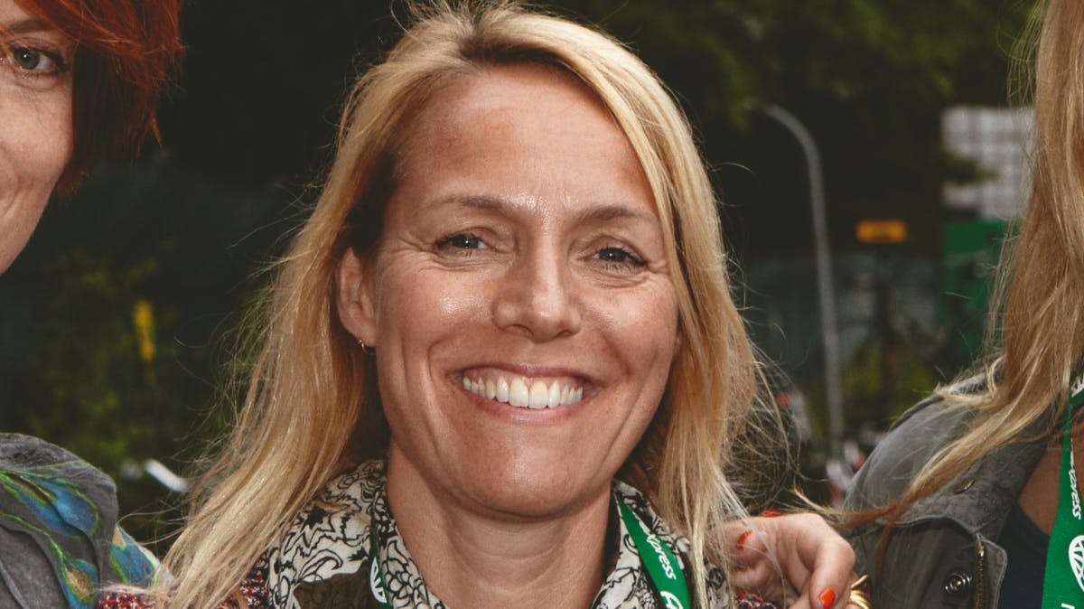 Alberte Winding nyder livet