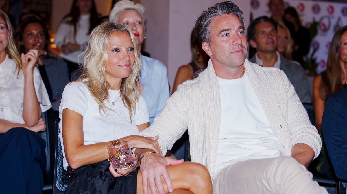 Caroline og Frederik plejer kærligheden