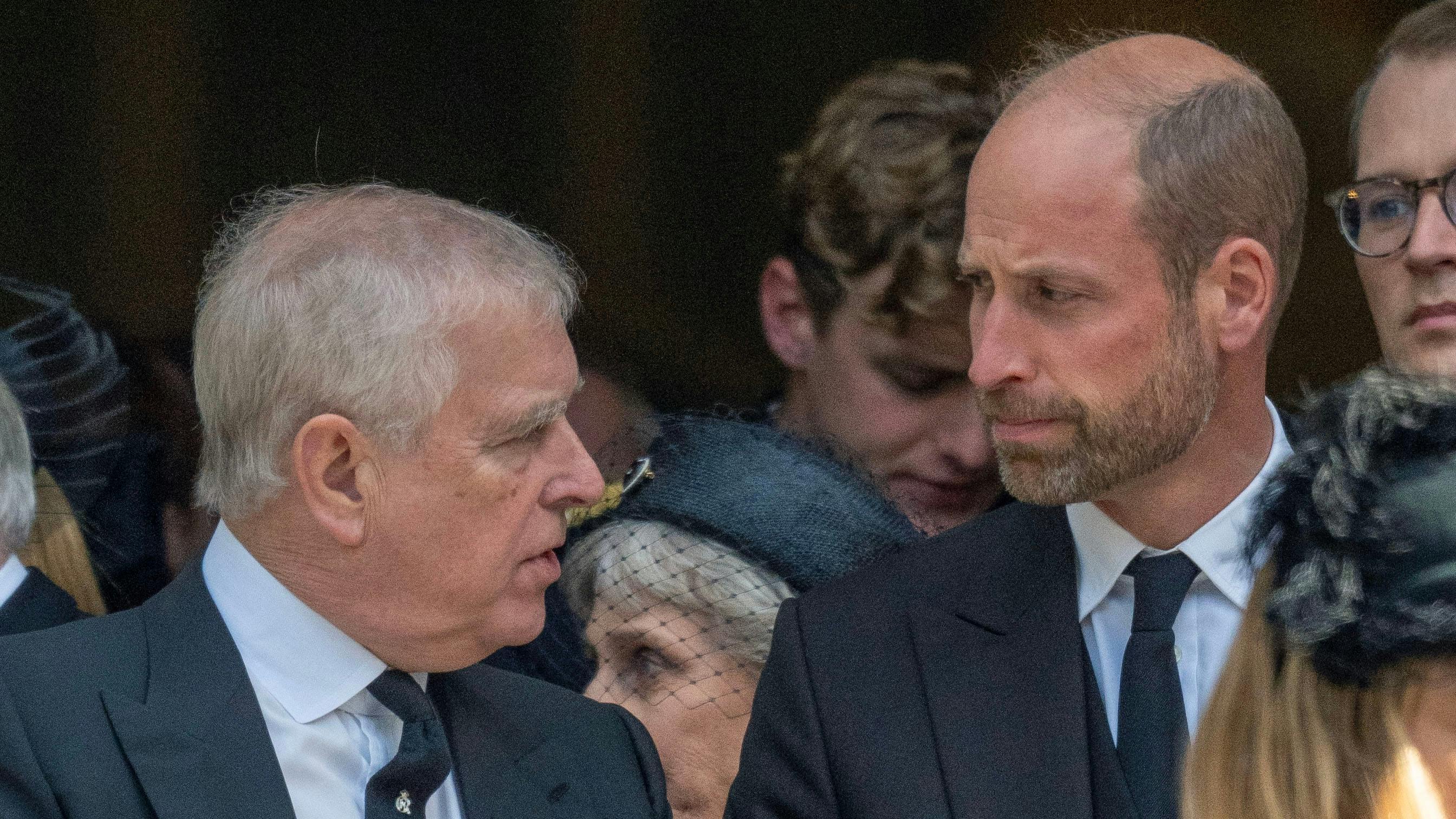 Prins Andrew og prins William.