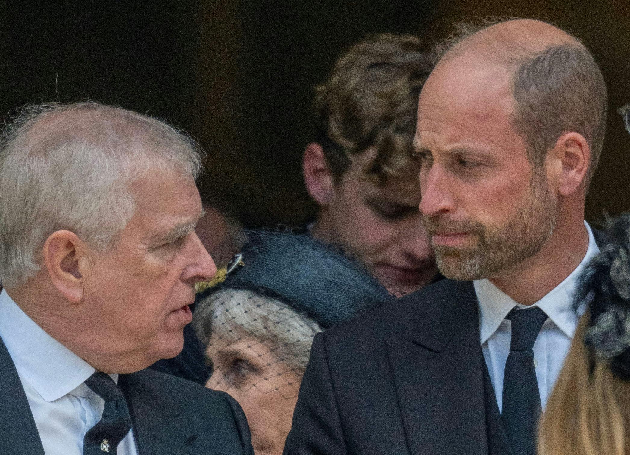 Prins Andrew og prins William.