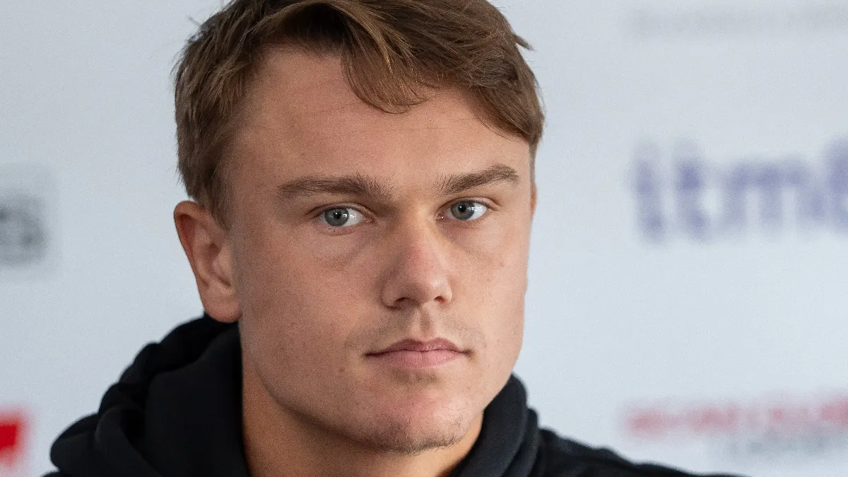 Nu udtaler lægen sig: Sådan bliver de næste måneder for knust Holger ...