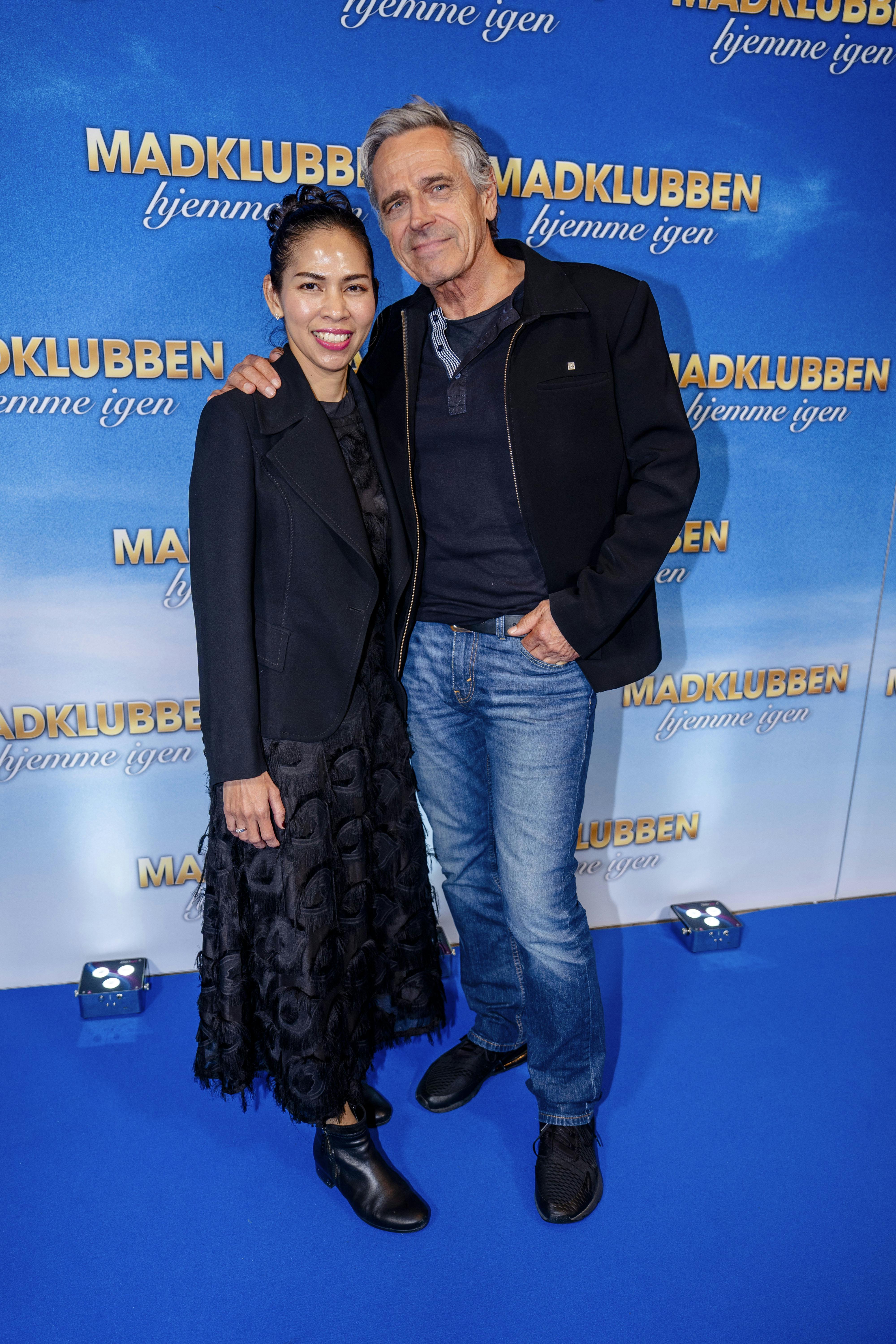 Michael Falch med sin kone Ginnalee.