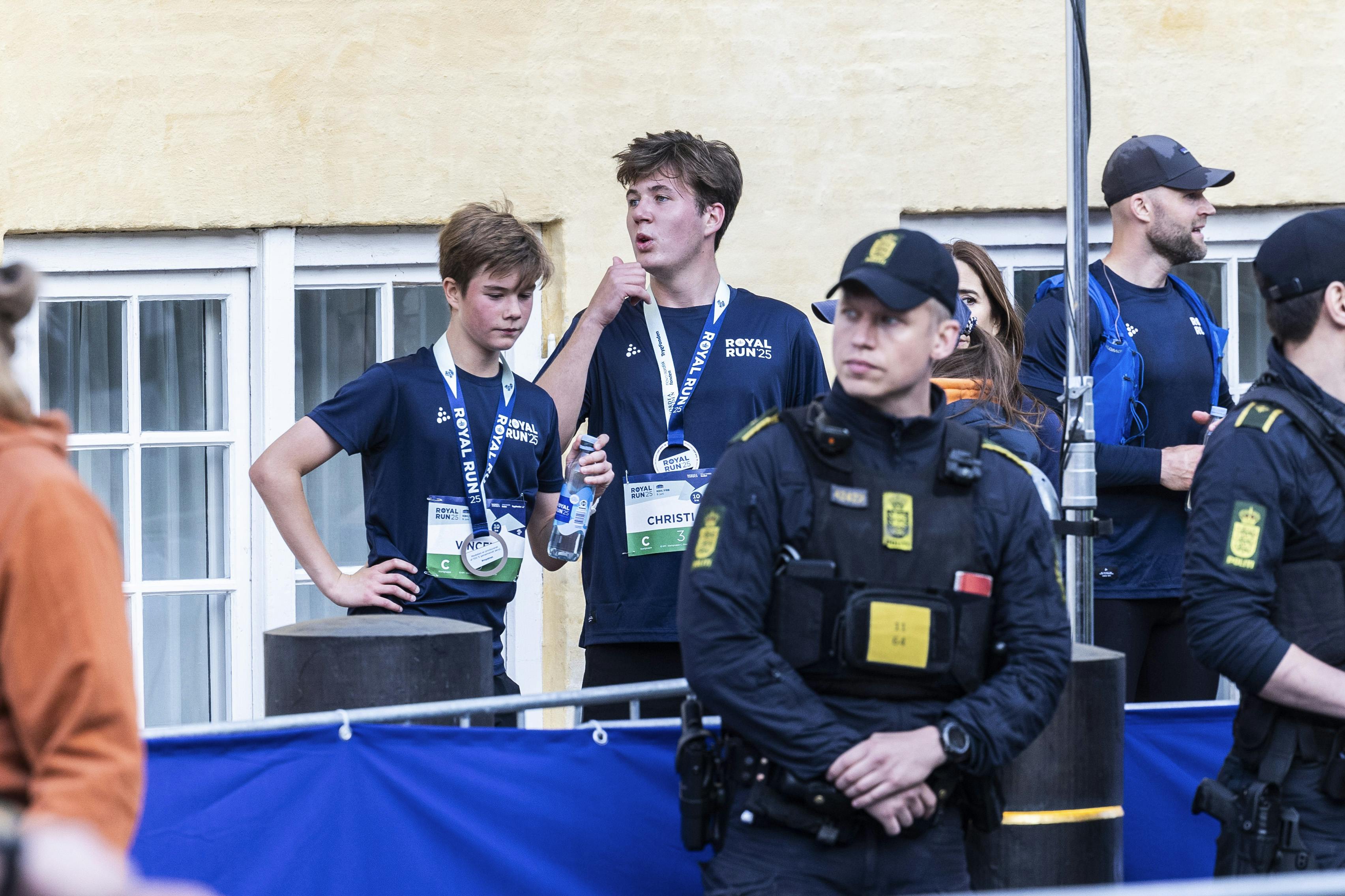 https://imgix.billedbladet.dk/2025-10-23/20250609-MR-Royal-Run-Kobenhavn---Pressefotograf-Mikael-Rieck_115.jpg