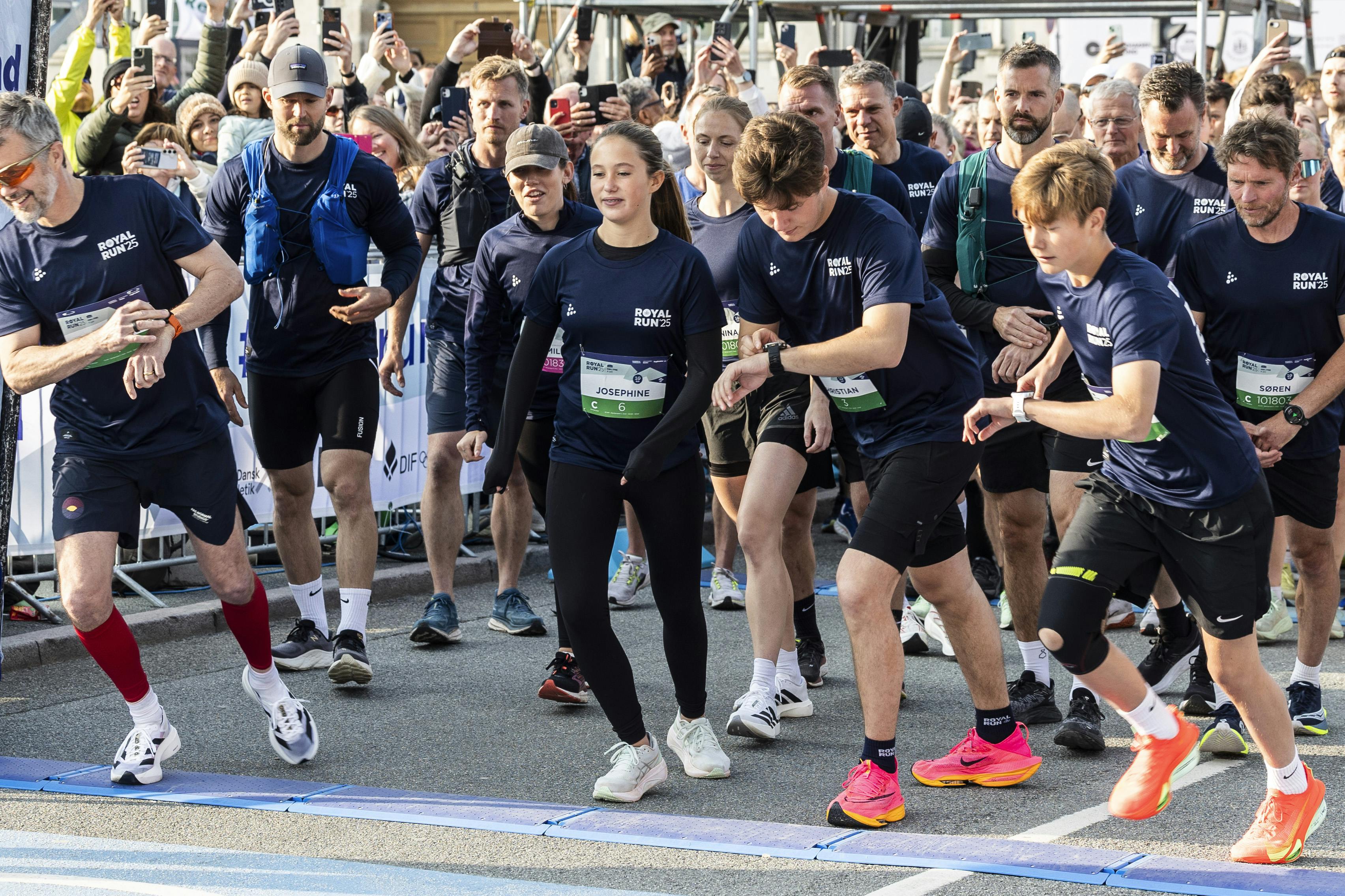 https://imgix.billedbladet.dk/2025-10-23/20250609-MR-Royal-Run-Kobenhavn---Pressefotograf-Mikael-Rieck_9-9.jpg