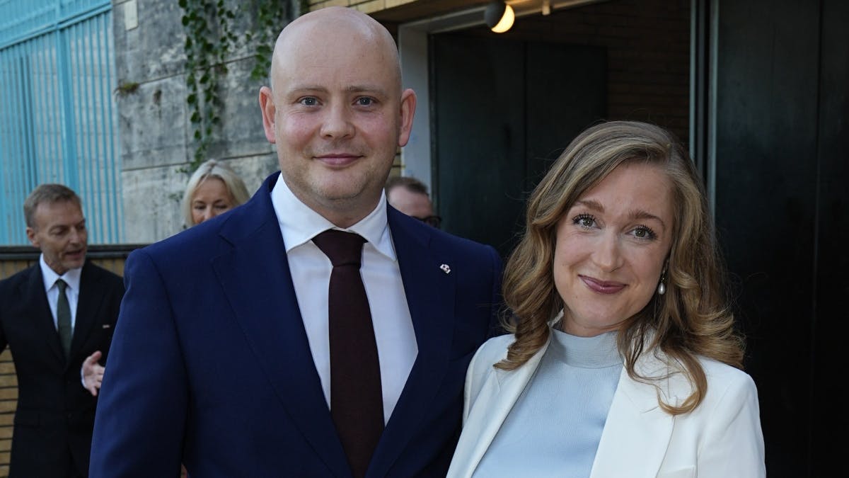 Jakob Engel-Schmidts hustru Camilla Søe genbrugte sin kunstnerbal-kjole