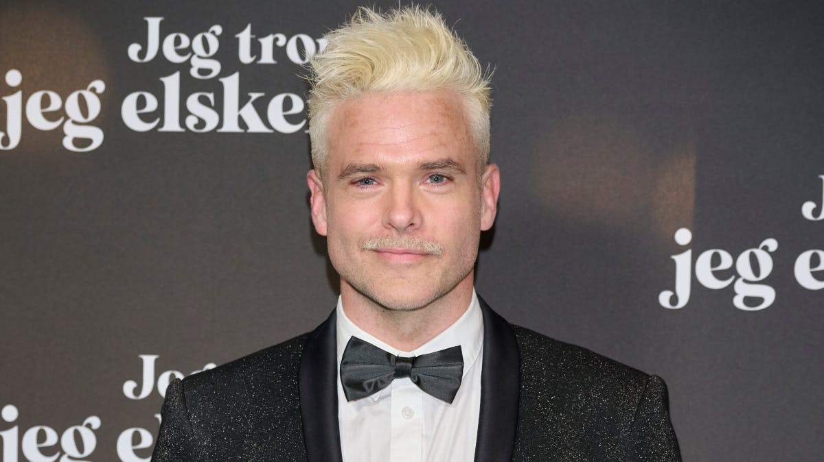 Silas Holst var omgivet af sine børn på stor aften