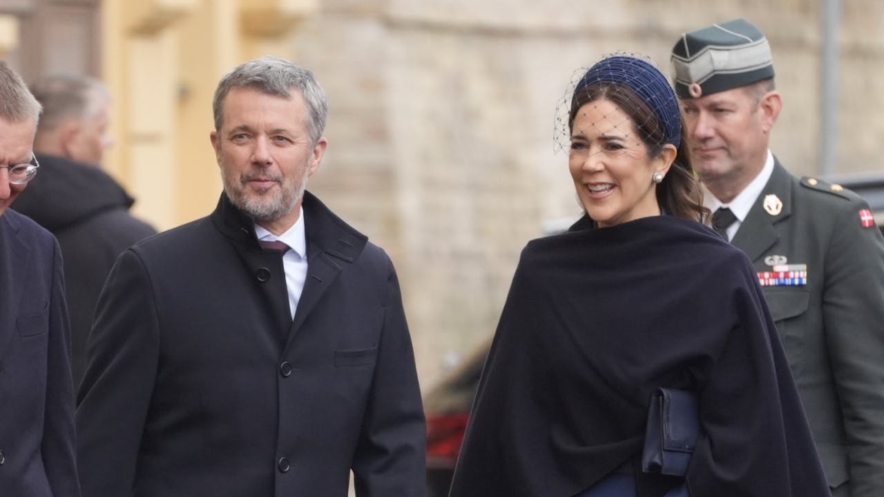 Kong Frederik og dronning Mary ankommer til Riga Slot