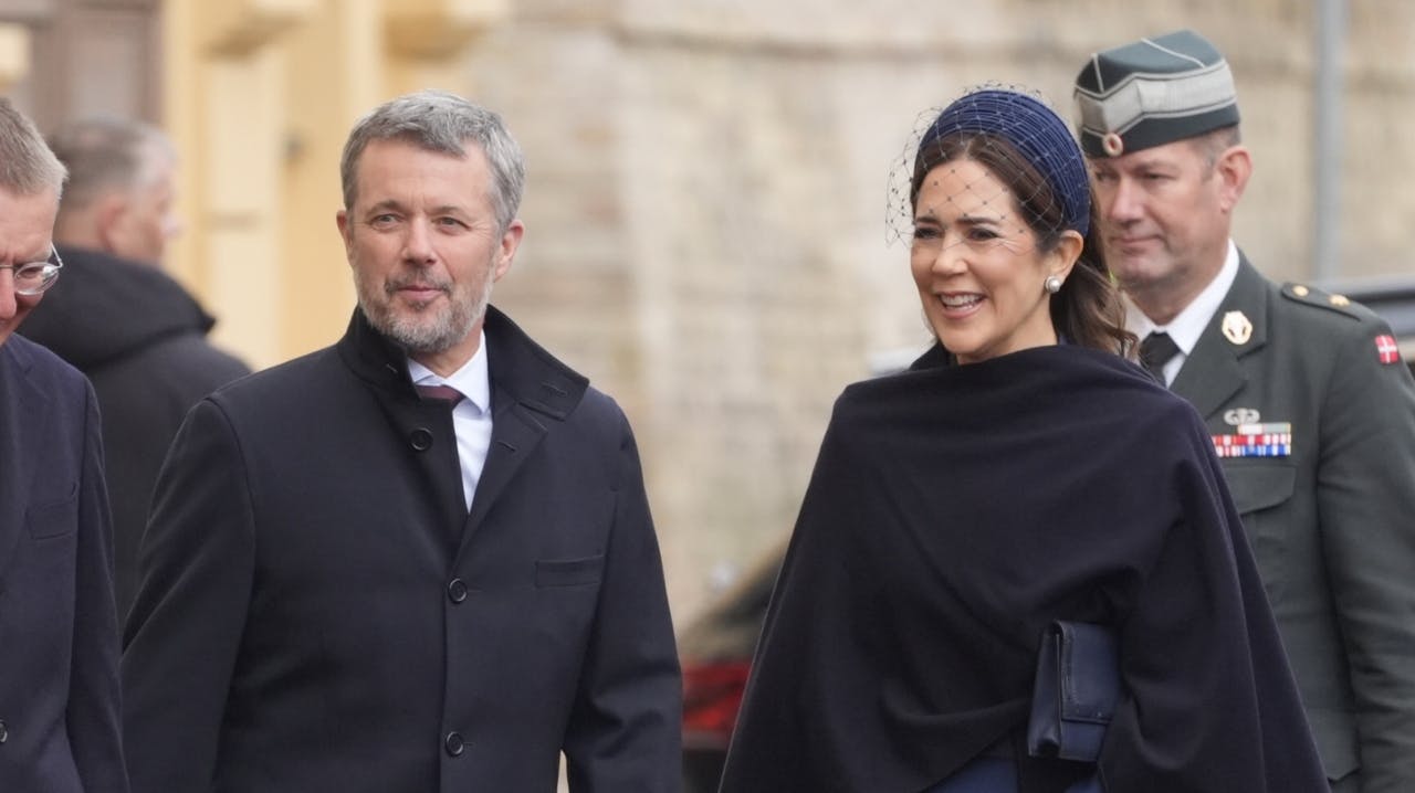Kong Frederik og dronning Mary ankommer til Riga Slot