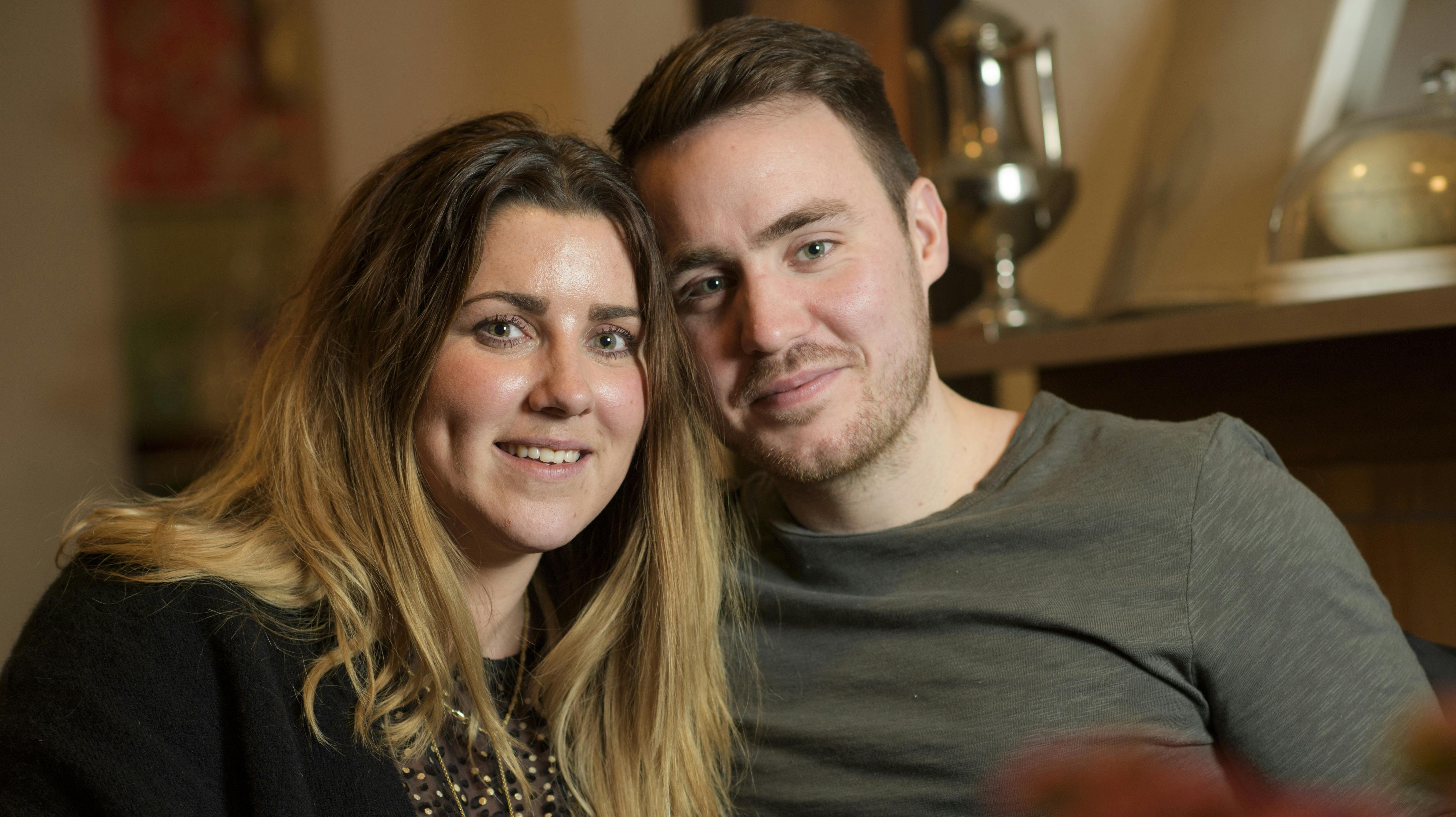 Cecilie og Jonas fra "Nybyggerne" kan glæde sig til, at de snart skal være forældre til deres tredje barn.