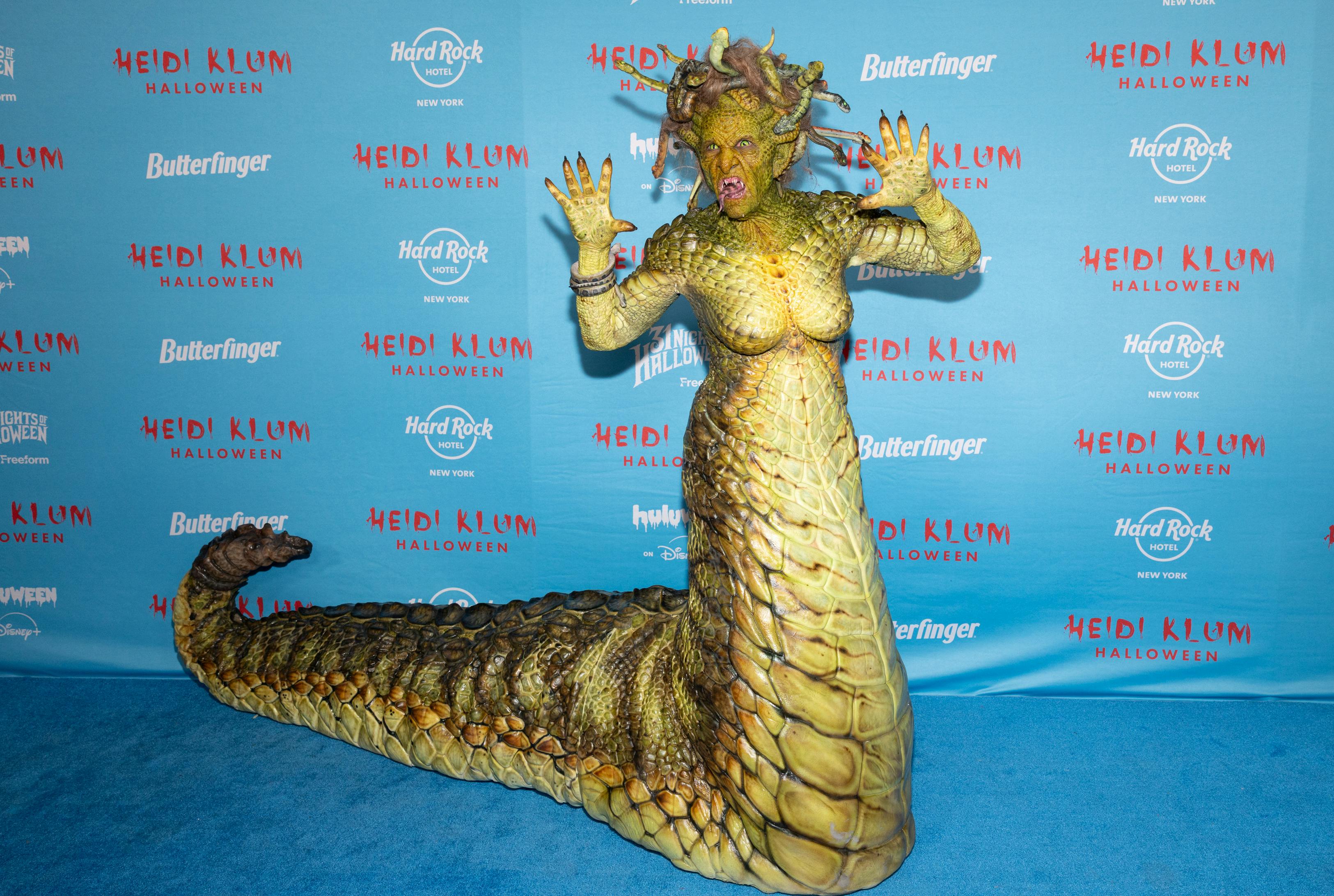 Heidi Klum klædt ud som Medusa.