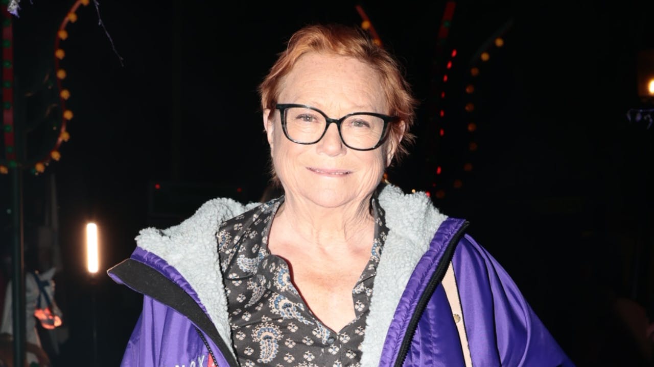 Lisbet Dahl ankommer til Dansk Revys 175-års jubilæumsfest