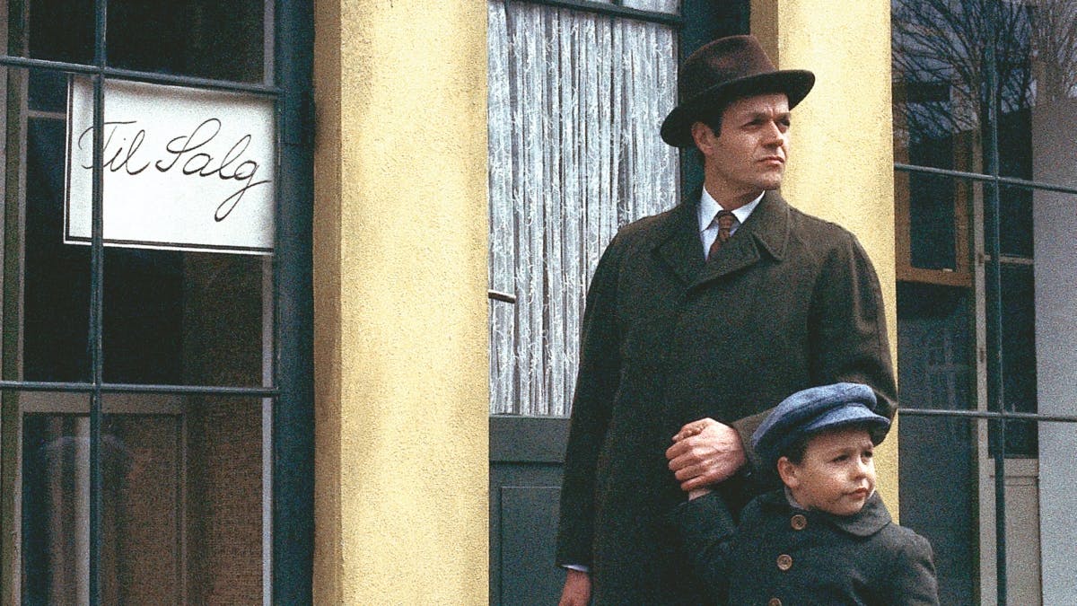 Mads og Daniel Skjern i "Matador". 