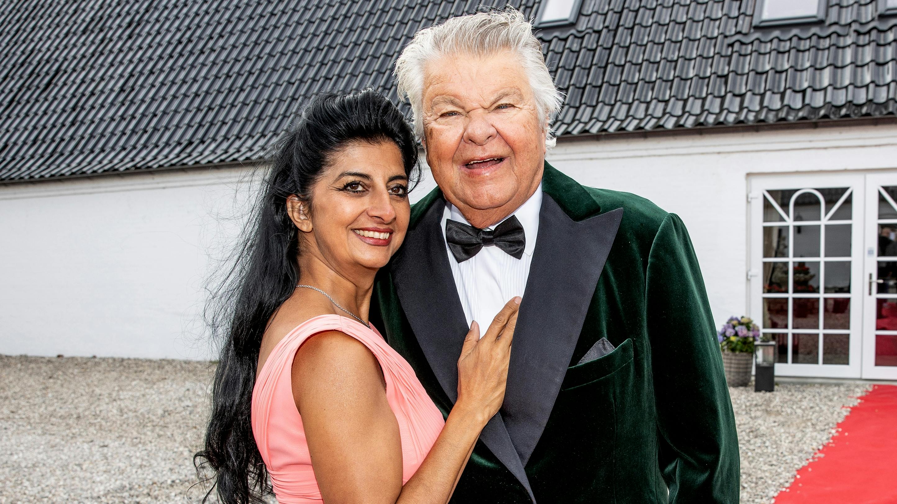 Susan Astani-Kjær har siden 2014 været gift med Christian Kjær. 