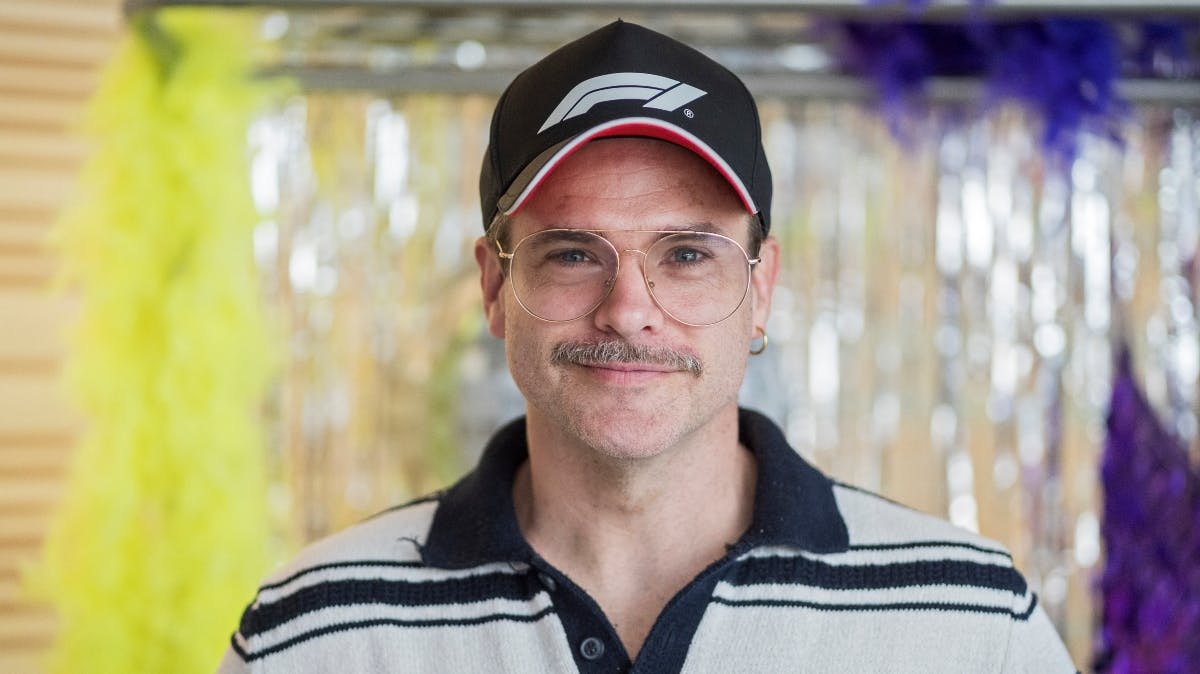 Silas Holst på besøg i "En sidste dans".