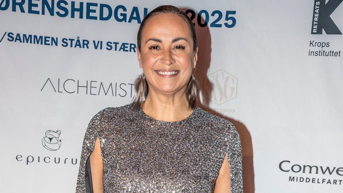 Julie Berthelsen strålede til velgørenhedsarrangementet Thin Blue Line.